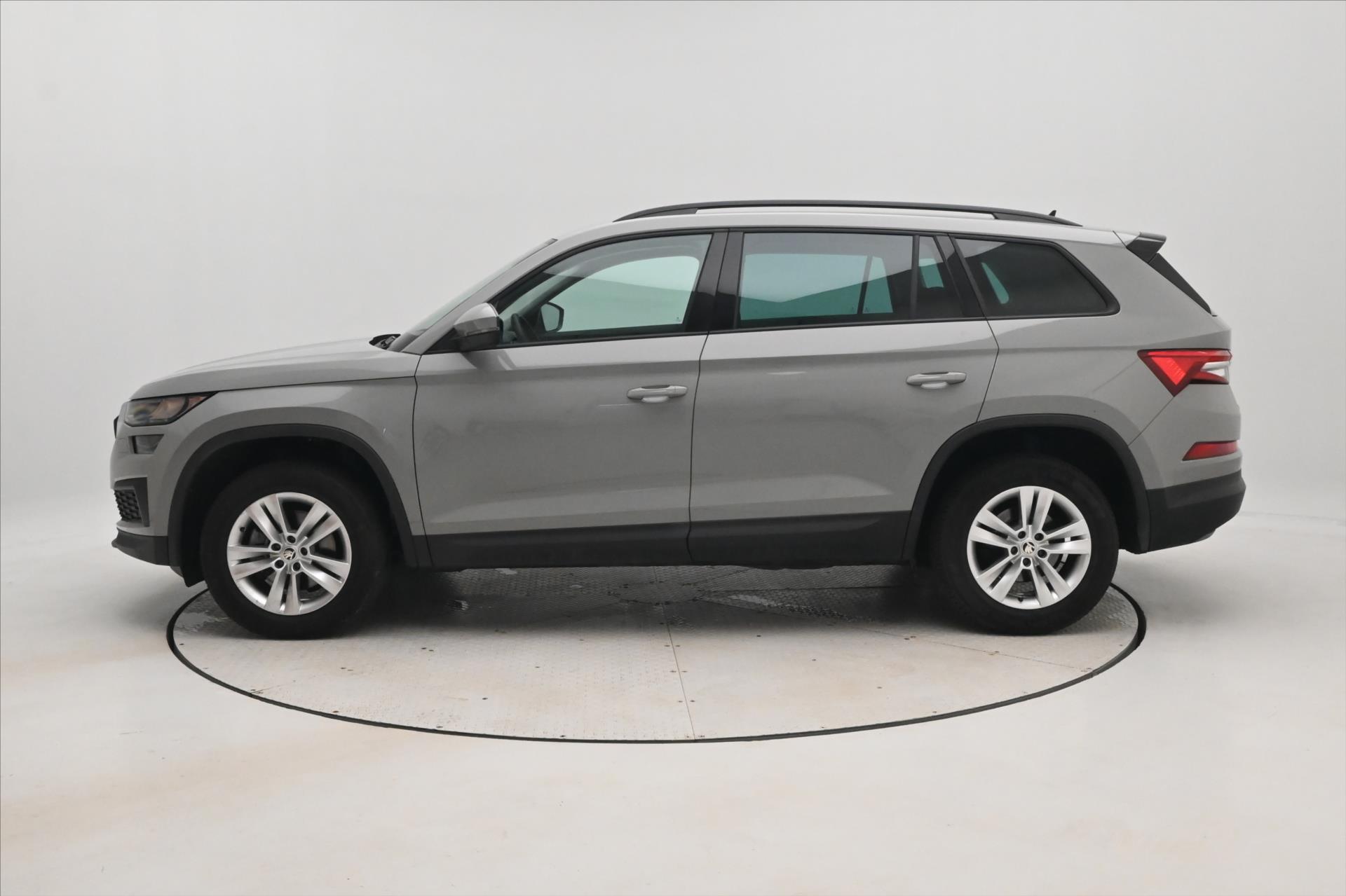 Hlavní fotografie vozu Škoda Kodiaq 2,0 TDI 110kW DSG Ambition Záruka až 5 let (8)