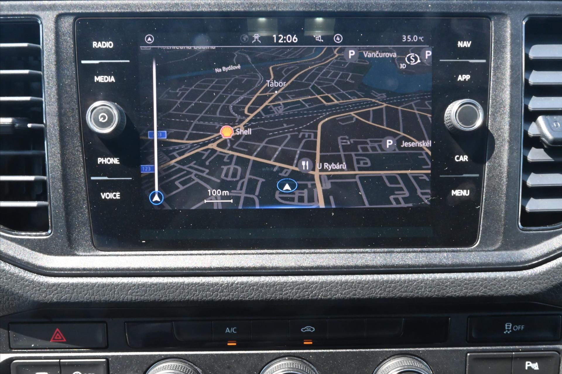 Hlavní fotografie vozu Volkswagen Crafter 2,0 TDI 103 kW L2H2 Navi Kamera Záruka až 5 let (18)