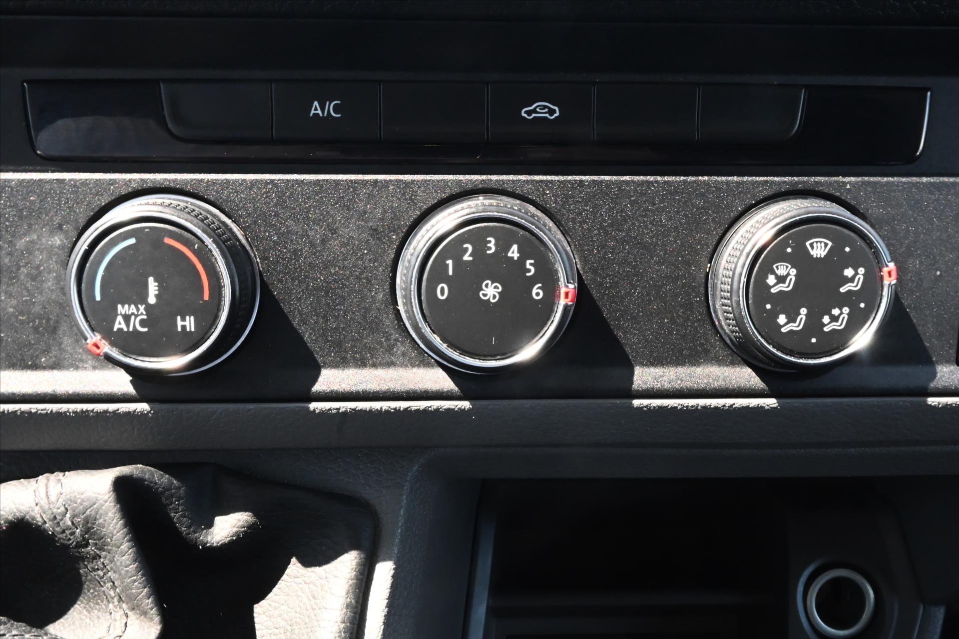 Hlavní fotografie vozu Volkswagen Crafter 2,0 TDI 103 kW L2H2 Navi Kamera Záruka až 5 let (20)