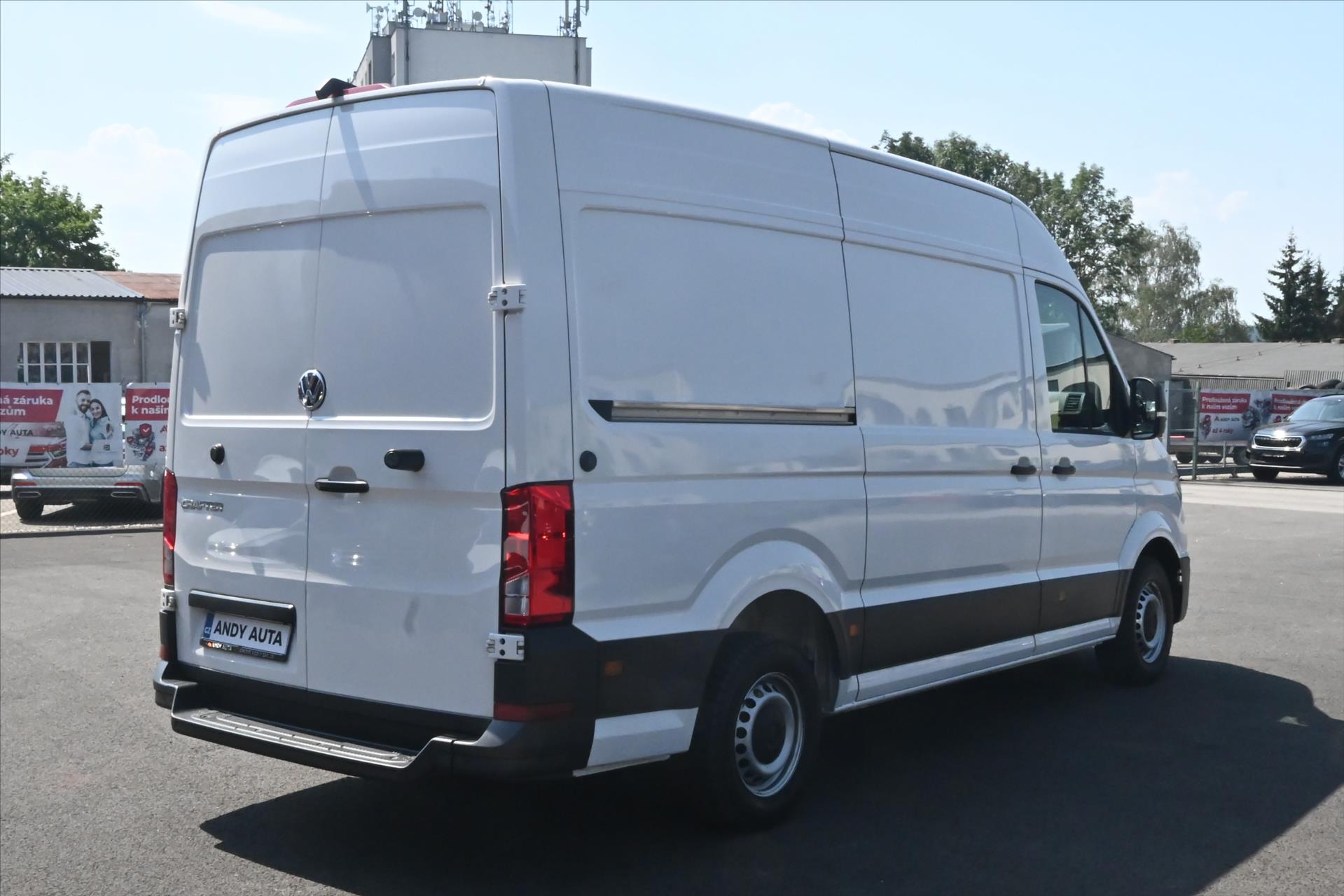 Hlavní fotografie vozu Volkswagen Crafter 2,0 TDI 103 kW L2H2 Navi Kamera Záruka až 5 let (5)