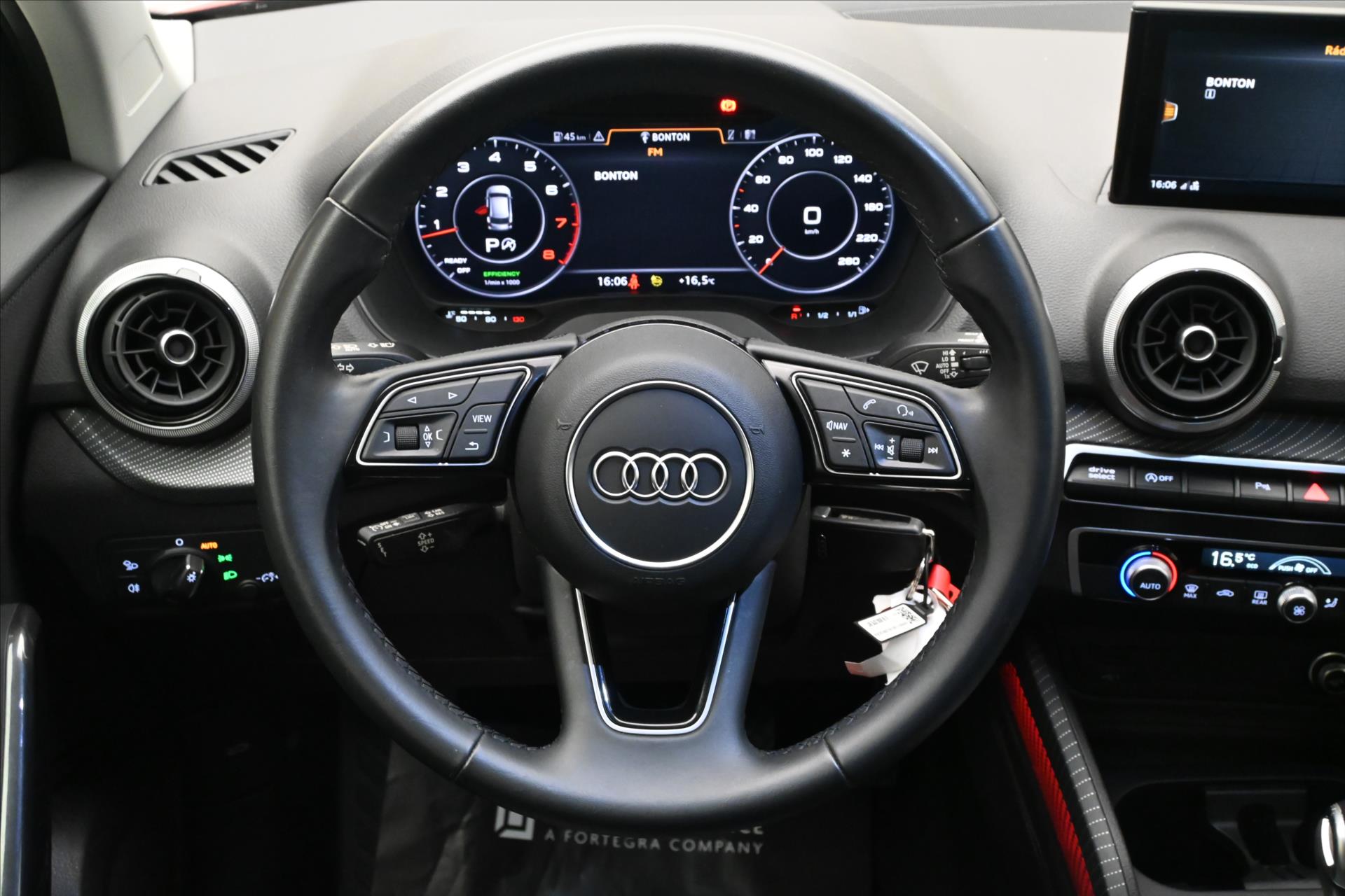 Hlavní fotografie vozu Audi Q2 1,5 35 TFSI 110 kW S-Tronic Záruka až 5 let (18)
