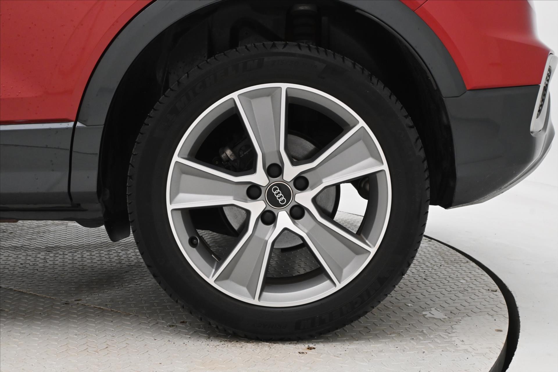 Main photo of the car Audi Q2 1.5 35 TFSI 110 kW S-Tronic Warranty up to 5 years (32)