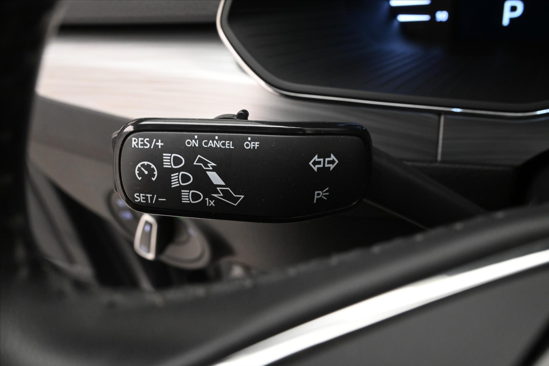 Main photo of the car Skoda Superb 2.0 TDI 110 kW DSG Ambition Warranty up to 5 years (23)
