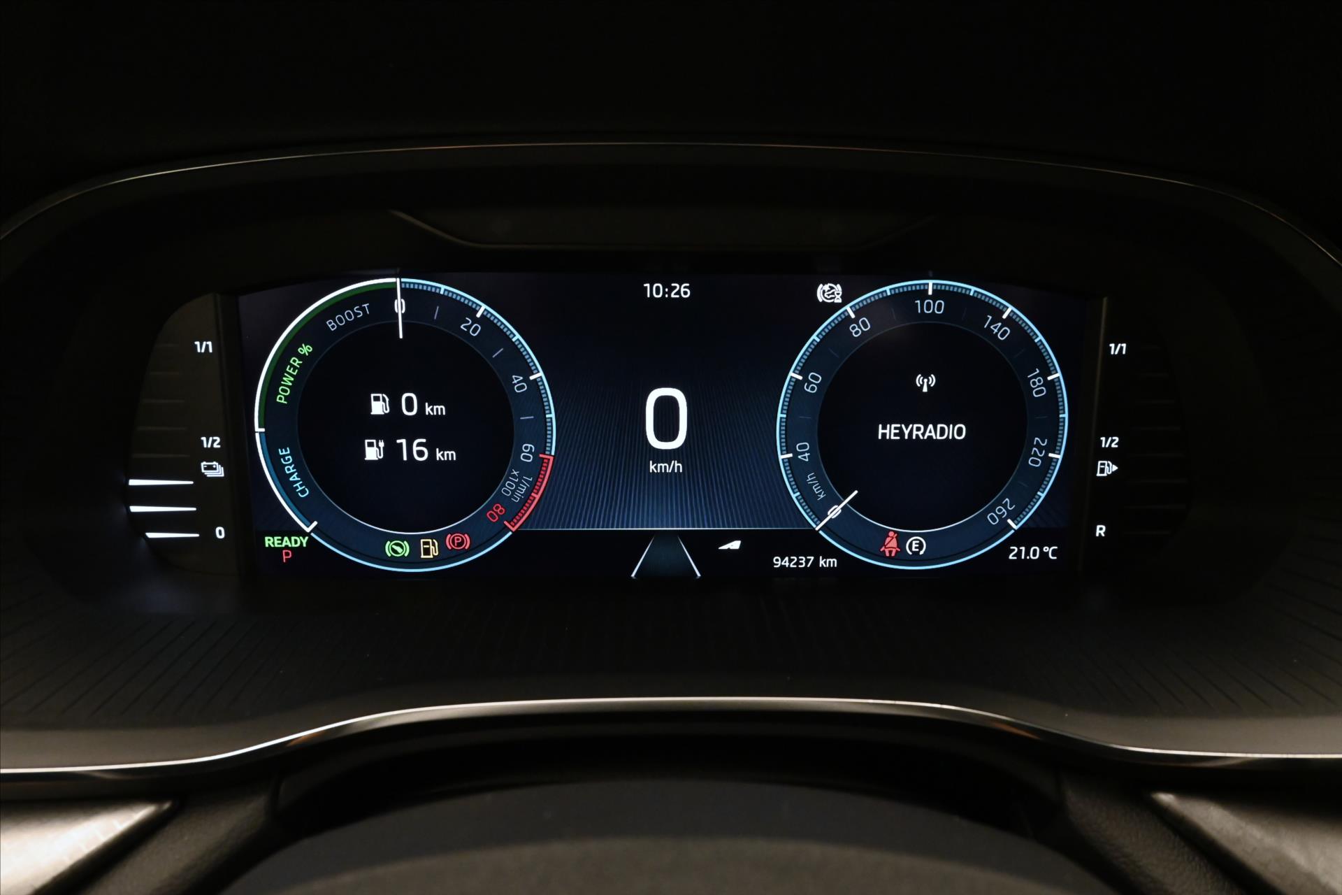Hlavní fotografie vozu Škoda Octavia 1,4 TSI iV 110 kW DSG Ambition Záruka až 5 let (16)
