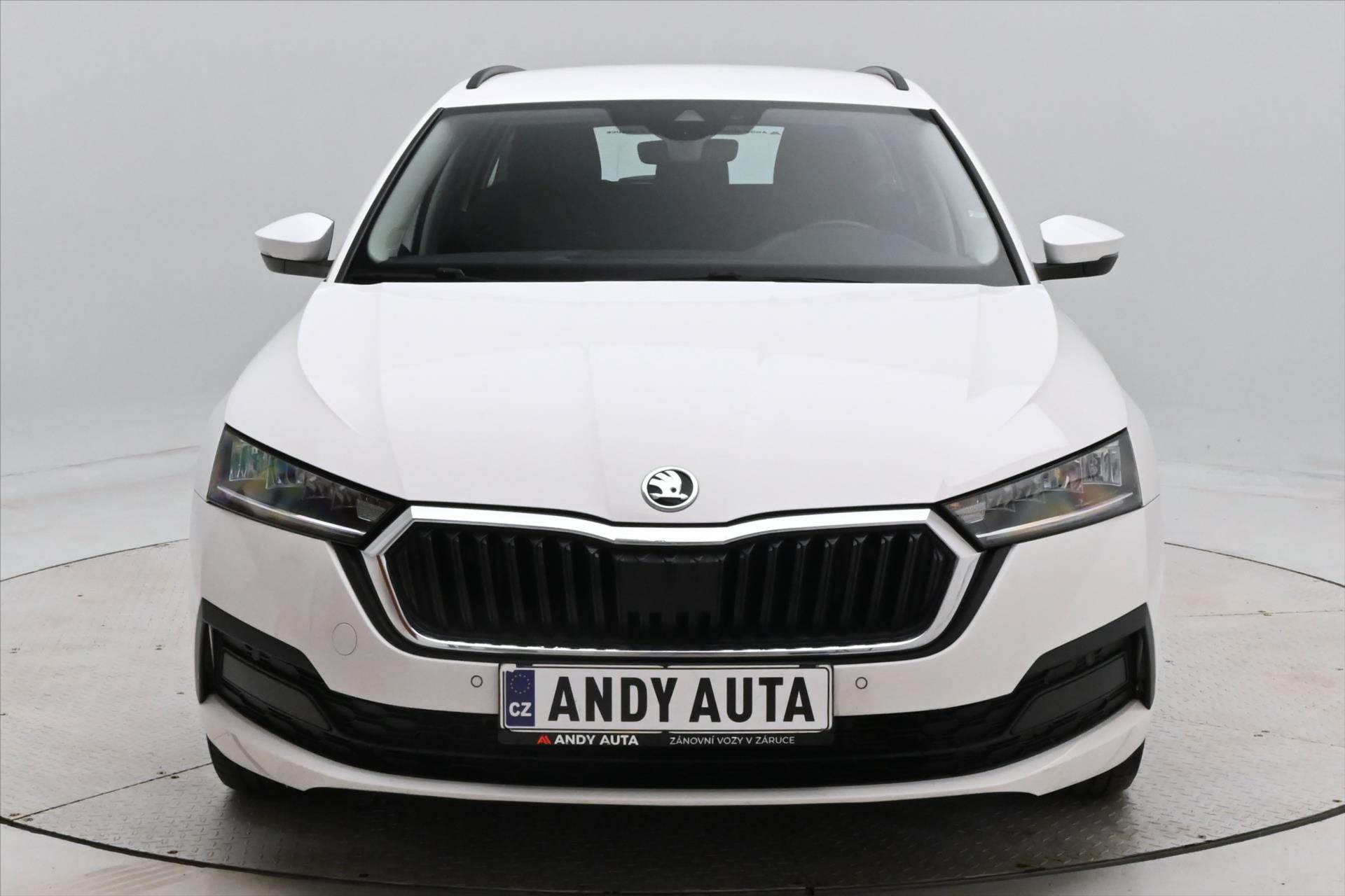 Hlavní fotografie vozu Škoda Octavia 1,4 TSI iV 110 kW DSG Ambition Záruka až 5 let (2)