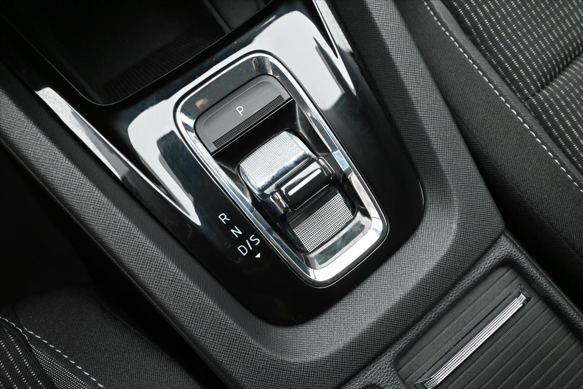 Hlavní fotografie vozu Škoda Octavia 1,4 TSI iV 110 kW DSG Ambition Záruka až 5 let (22)