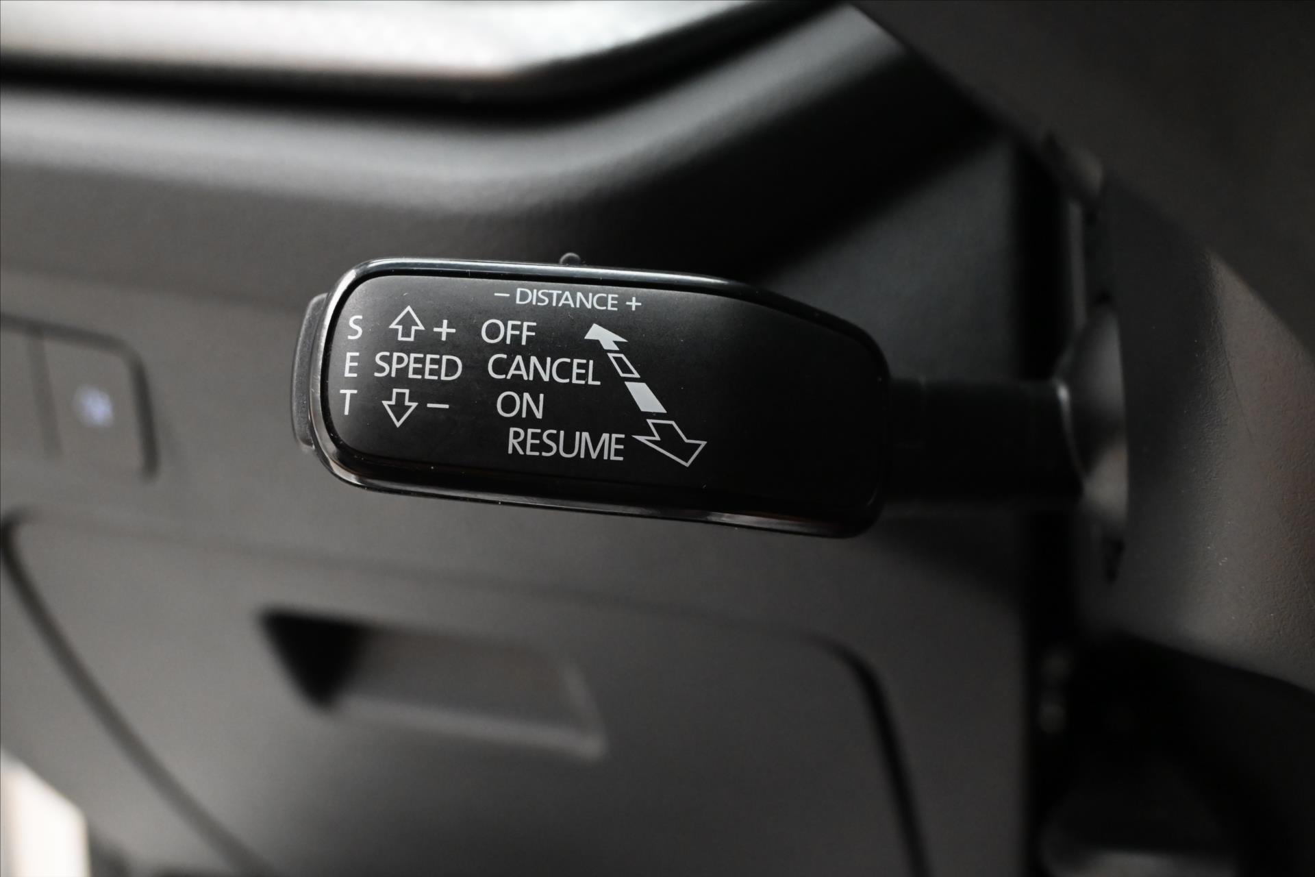 Hlavní fotografie vozu Škoda Octavia 1,4 TSI iV 150 kW DSG Ambition Záruka až 5 let (24)