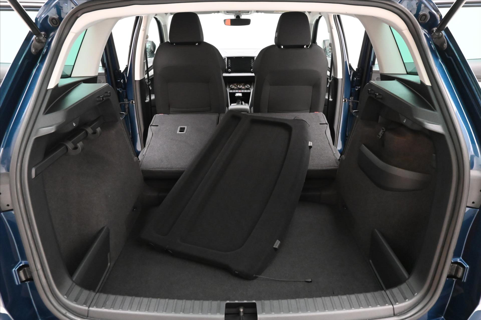 Main photo of the car Skoda Karoq 2.0 TDI 85 kW DSG VIRTUAL Warranty up to 5 years (12)