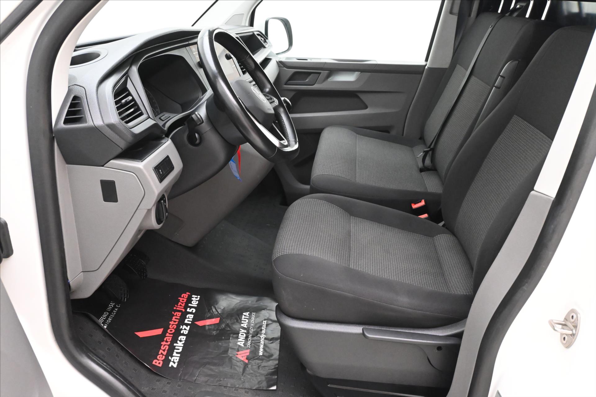 Hlavní fotografie vozu Volkswagen Transporter 2,0 TDI 110 kW AC Manuál Navi Záruka až 5 let (13)