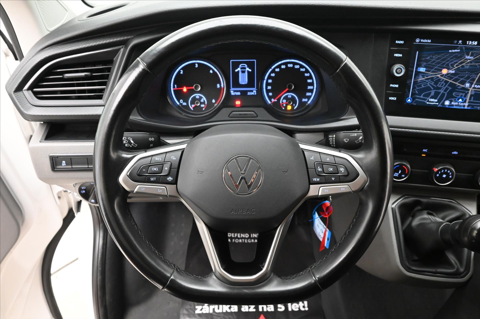 Hlavní fotografie vozu Volkswagen Transporter 2,0 TDI 110 kW AC Manuál Navi Záruka až 5 let (18)