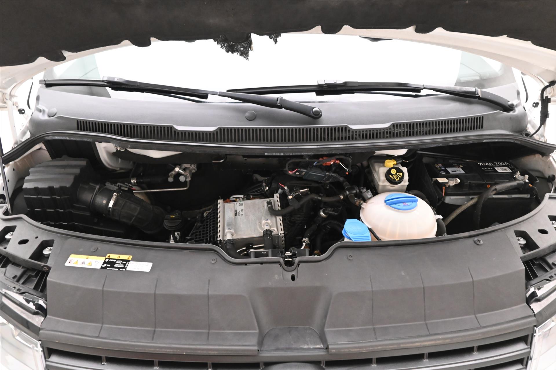 Hlavní fotografie vozu Volkswagen Transporter 2,0 TDI 110kW AC Manuál Navi Záruka až 5 let (10)