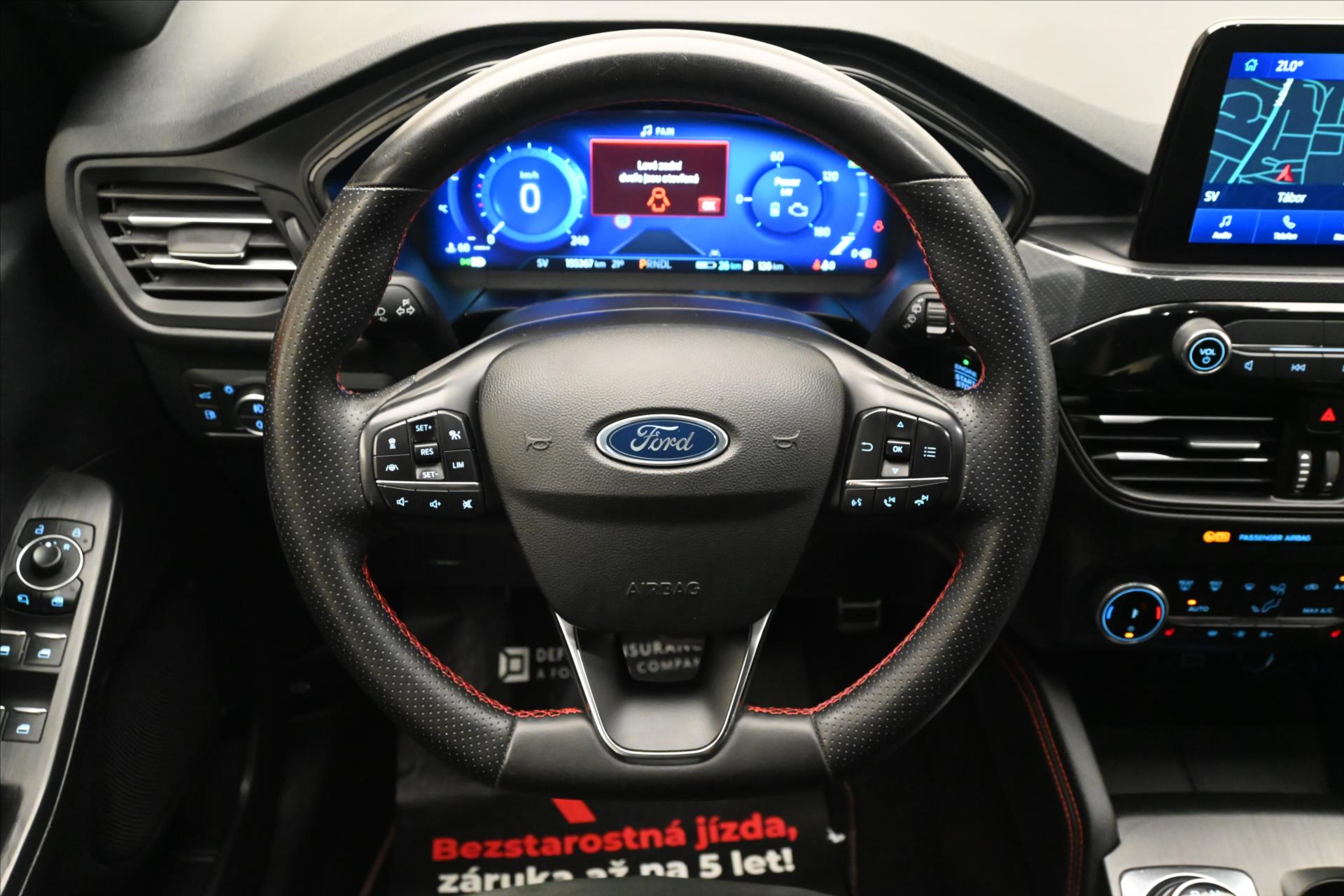Hlavní fotografie vozu Ford Kuga 2,5 PHEV 165kW ST-LINE Záruka až 5 let (18)