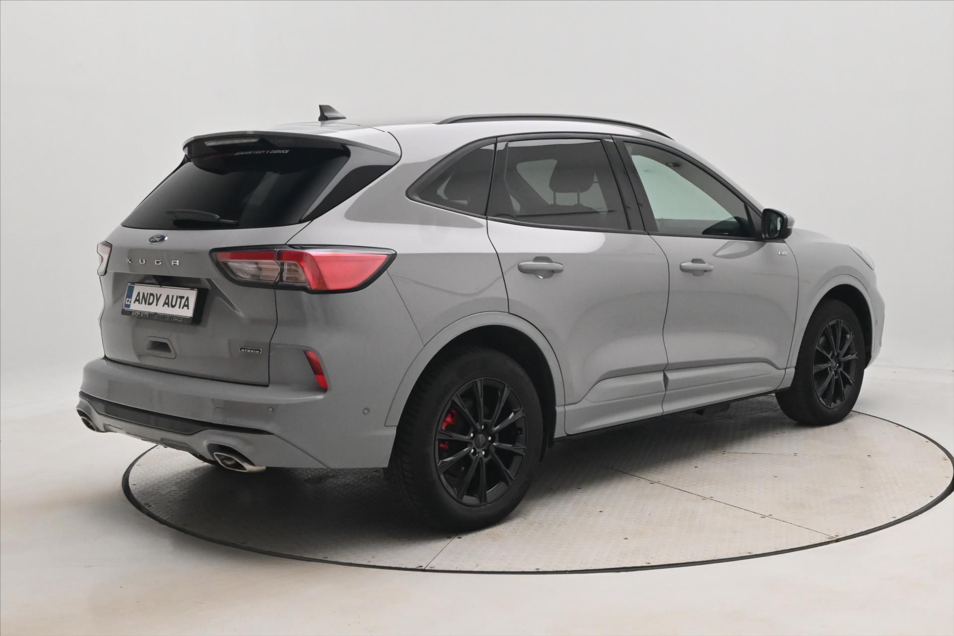 Hlavní fotografie vozu Ford Kuga 2,5 PHEV 165kW ST-LINE Záruka až 5 let (5)