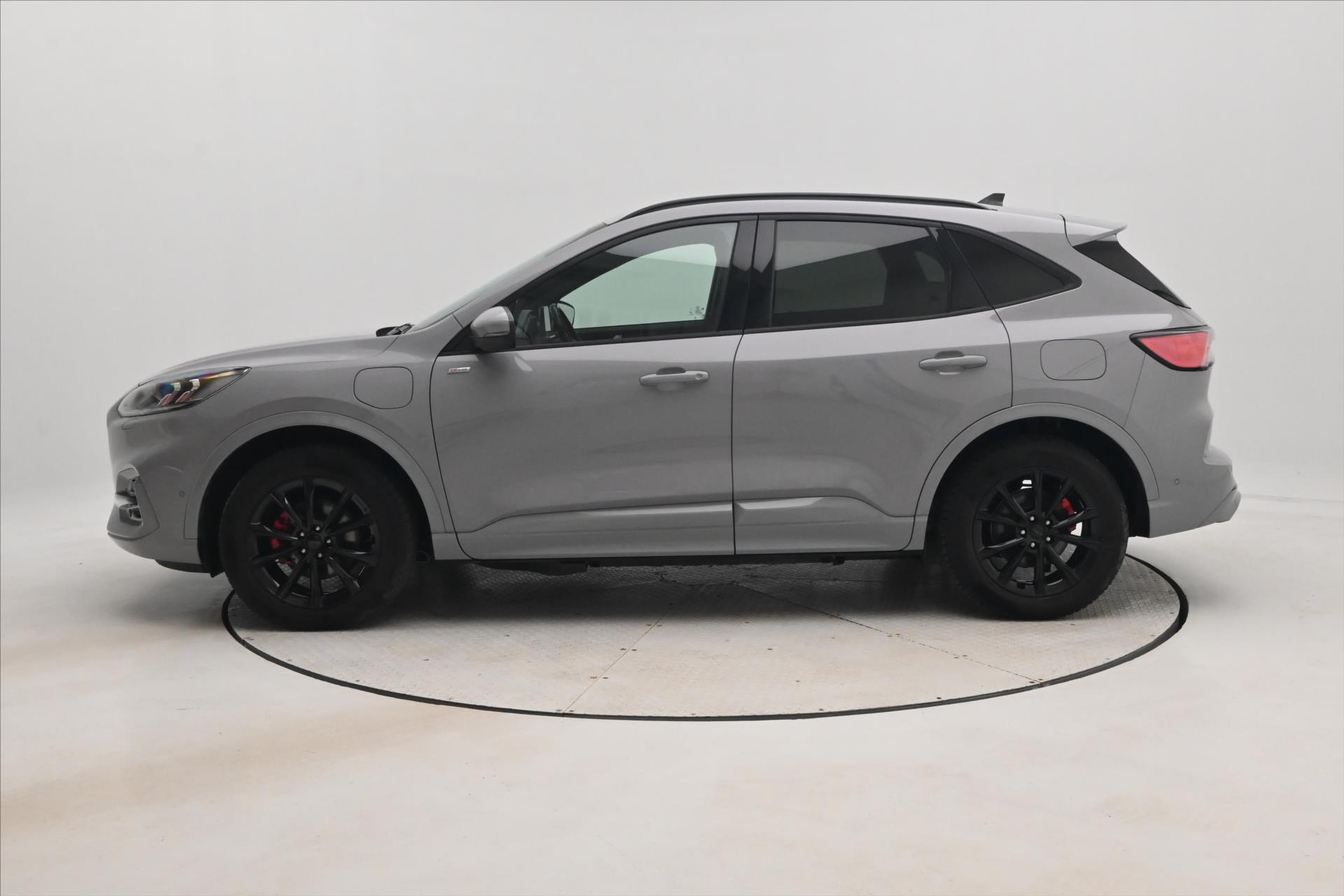 Hlavní fotografie vozu Ford Kuga 2,5 PHEV 165kW ST-LINE Záruka až 5 let (8)