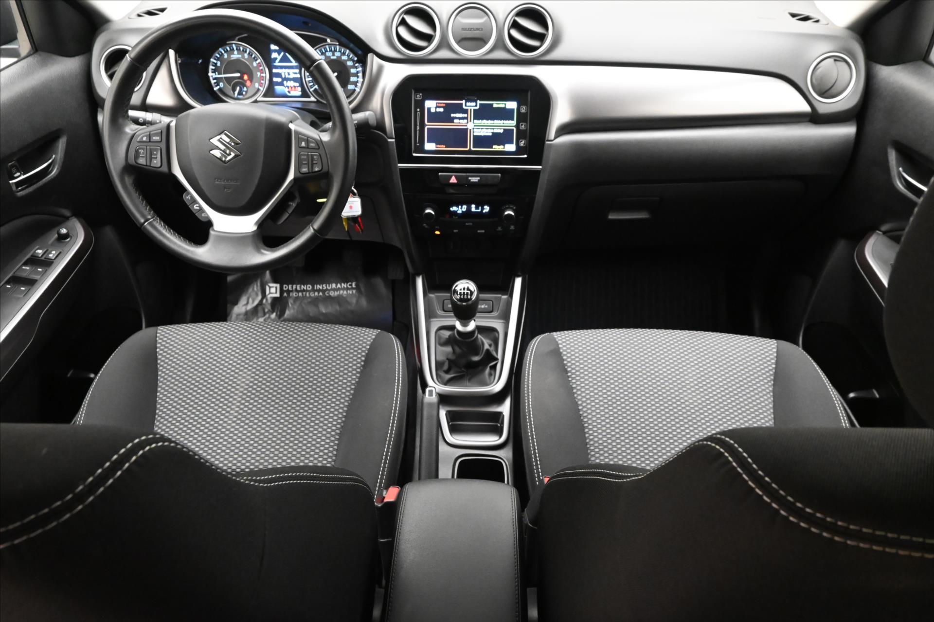 Hlavní fotografie vozu Suzuki Vitara 1,4 HYBRID 95kW Active Záruka až 5 let (15)