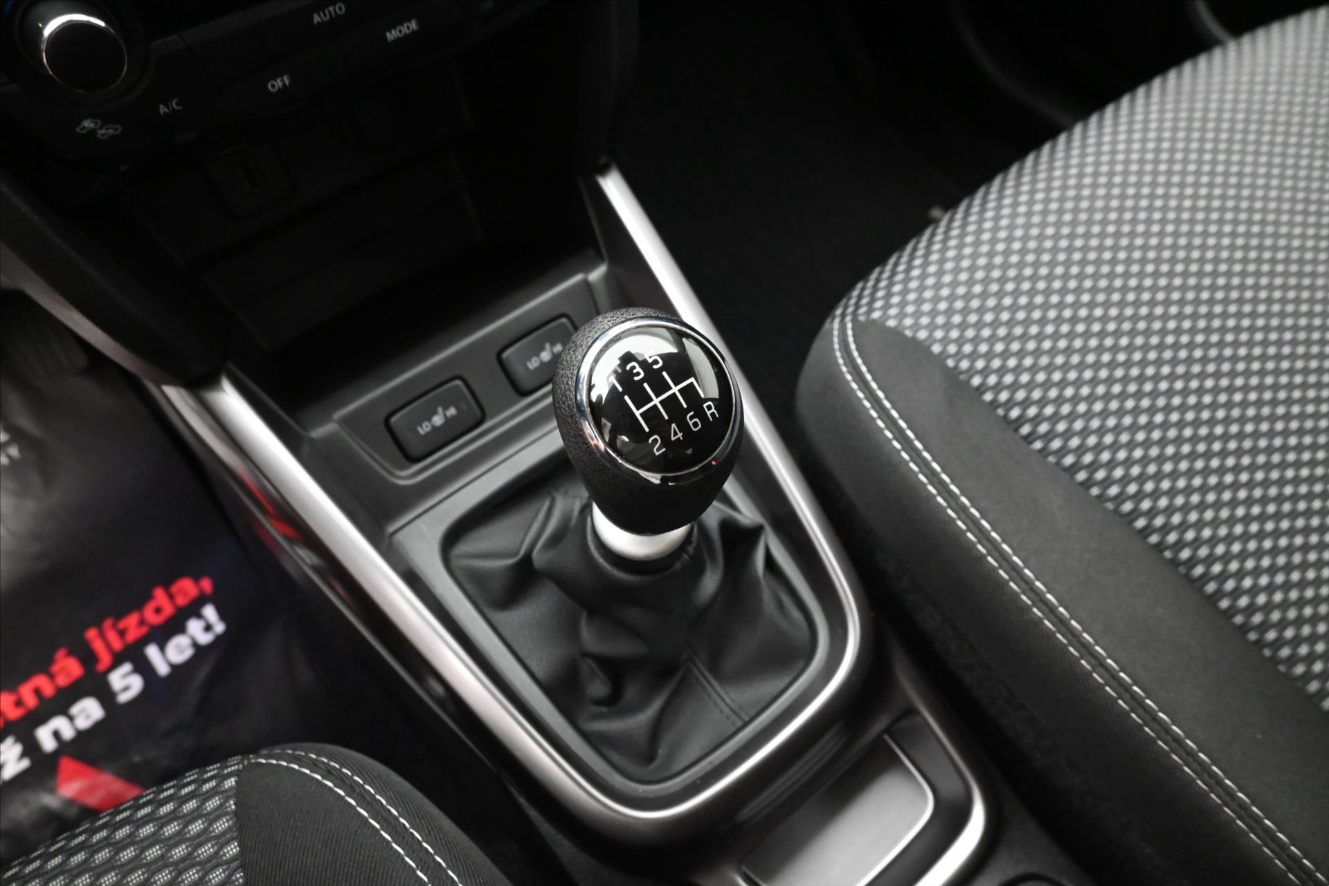 Hlavní fotografie vozu Suzuki Vitara 1,4 HYBRID 95kW Active Záruka až 5 let (21)
