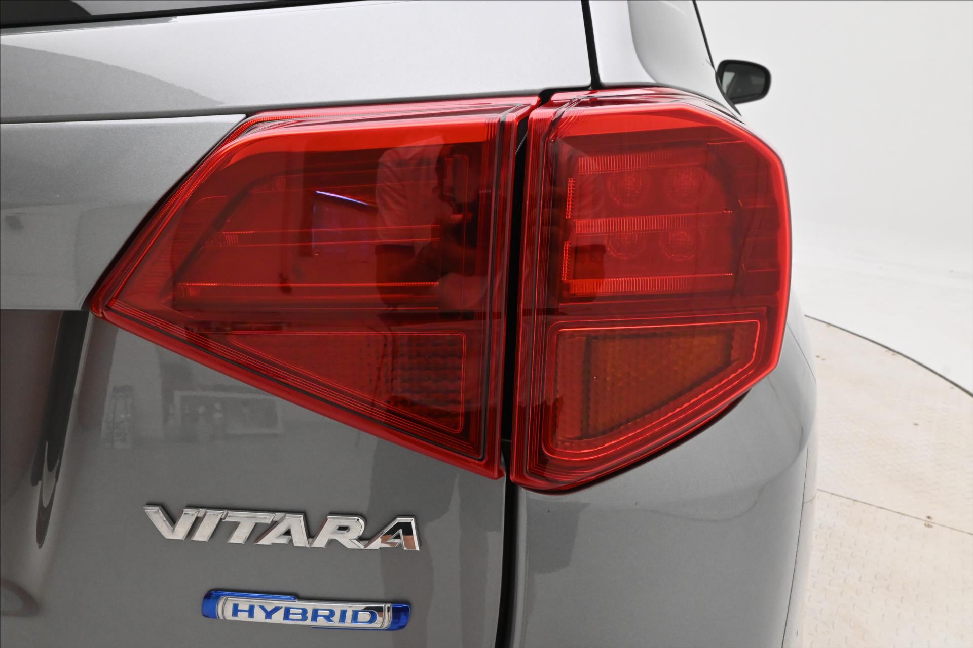 Hlavní fotografie vozu Suzuki Vitara 1,4 HYBRID 95kW Active Záruka až 5 let (28)