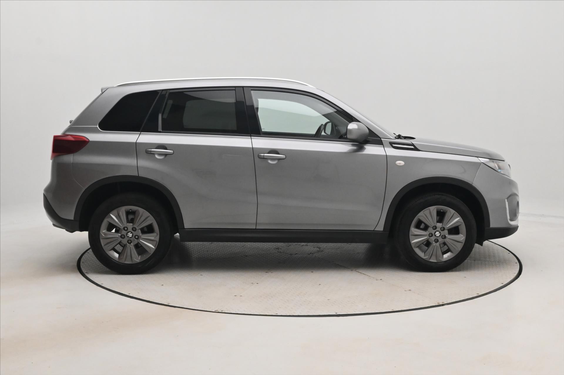 Hlavní fotografie vozu Suzuki Vitara 1,4 HYBRID 95kW Active Záruka až 5 let (4)