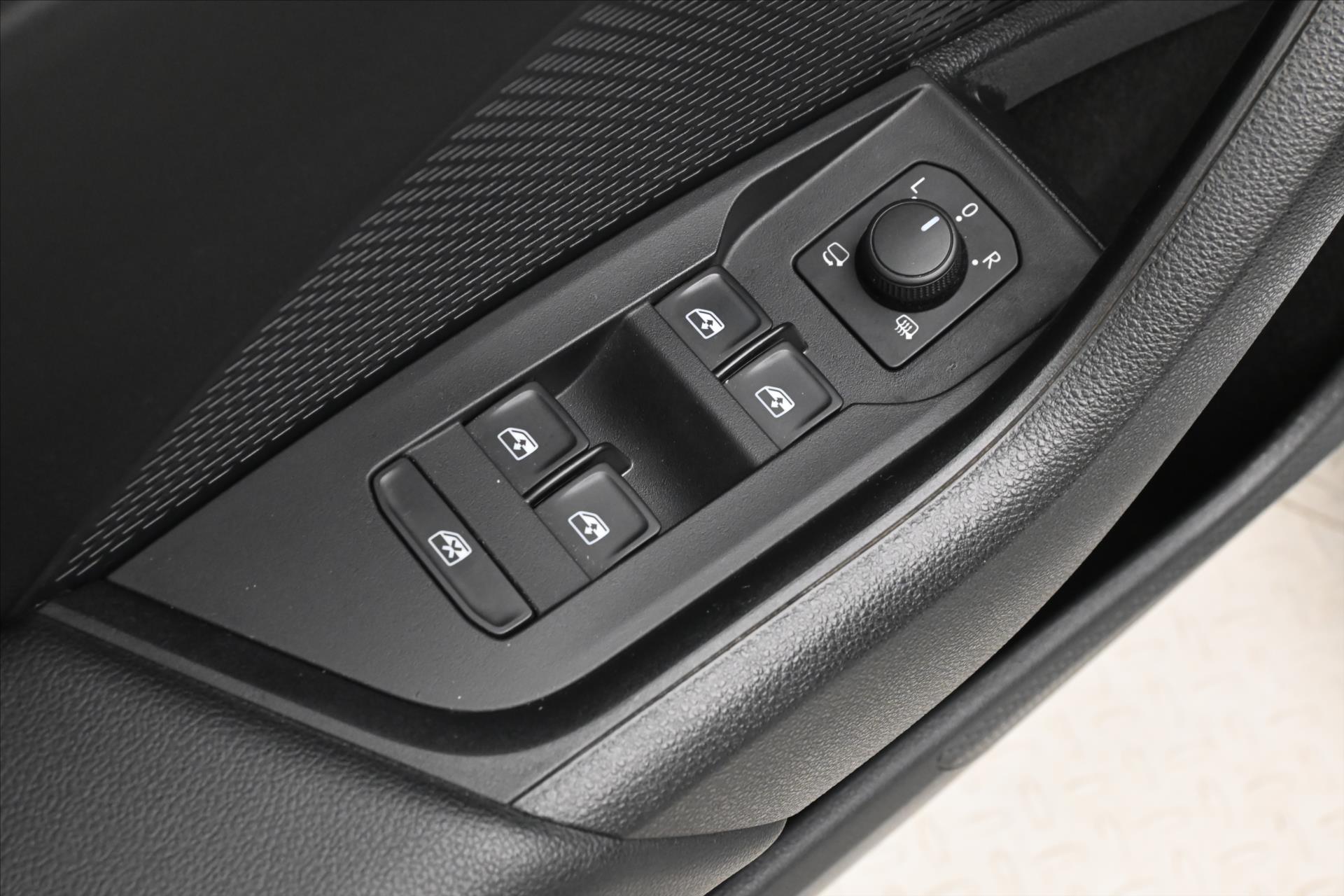 Hlavní fotografie vozu Škoda Octavia 2,0 TDI 85kW Style Záruka až 5 let (26)