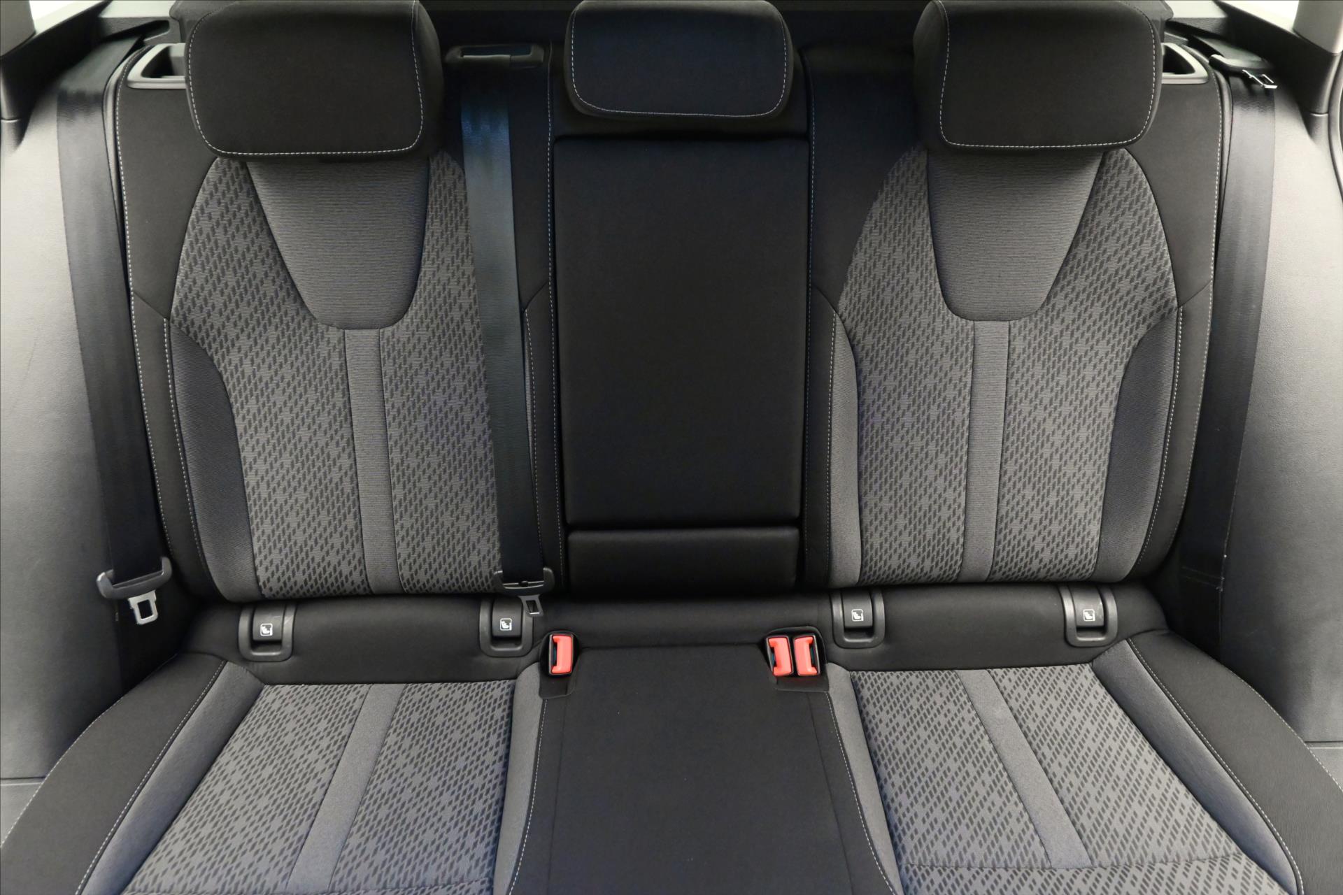 Hlavní fotografie vozu Škoda Octavia 2,0 TDI 85kW Style Záruka až 5 let (28)