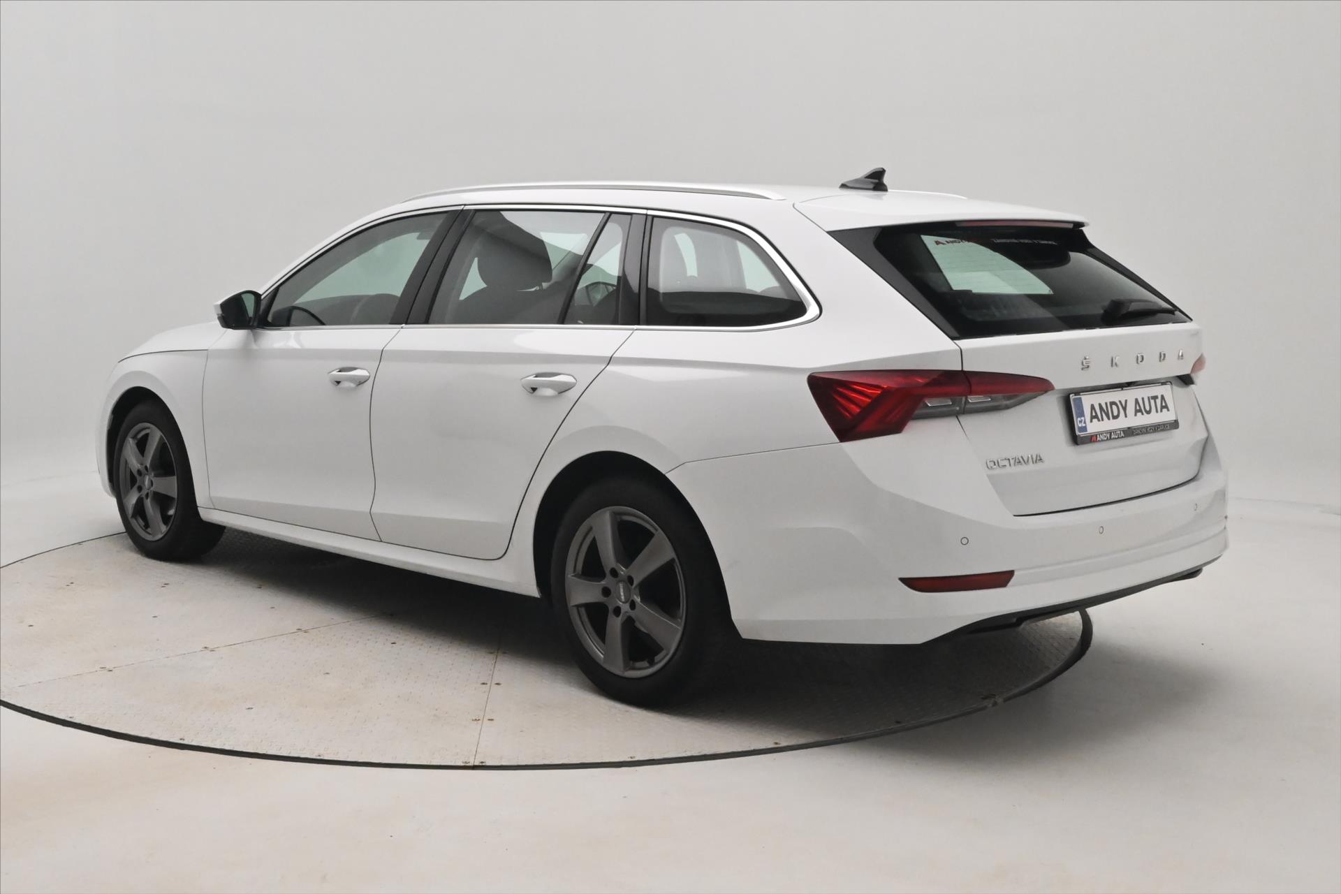 Hlavní fotografie vozu Škoda Octavia 2,0 TDI 85kW Style Záruka až 5 let (7)