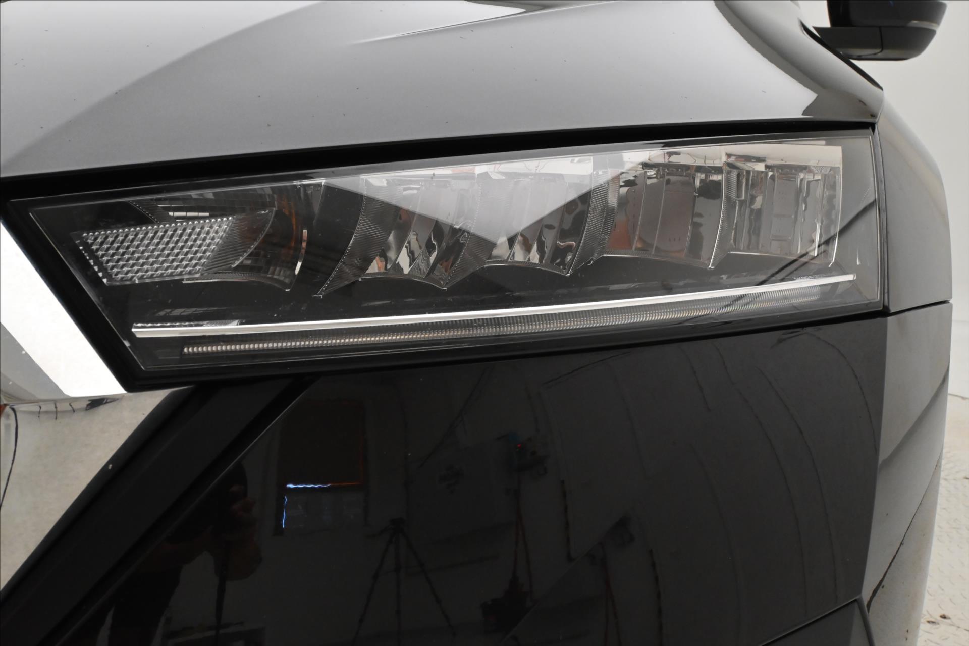 Main photo of the car Skoda Octavia 2.0 TDI 110kW DSG Style Warranty up to 5 years (30)