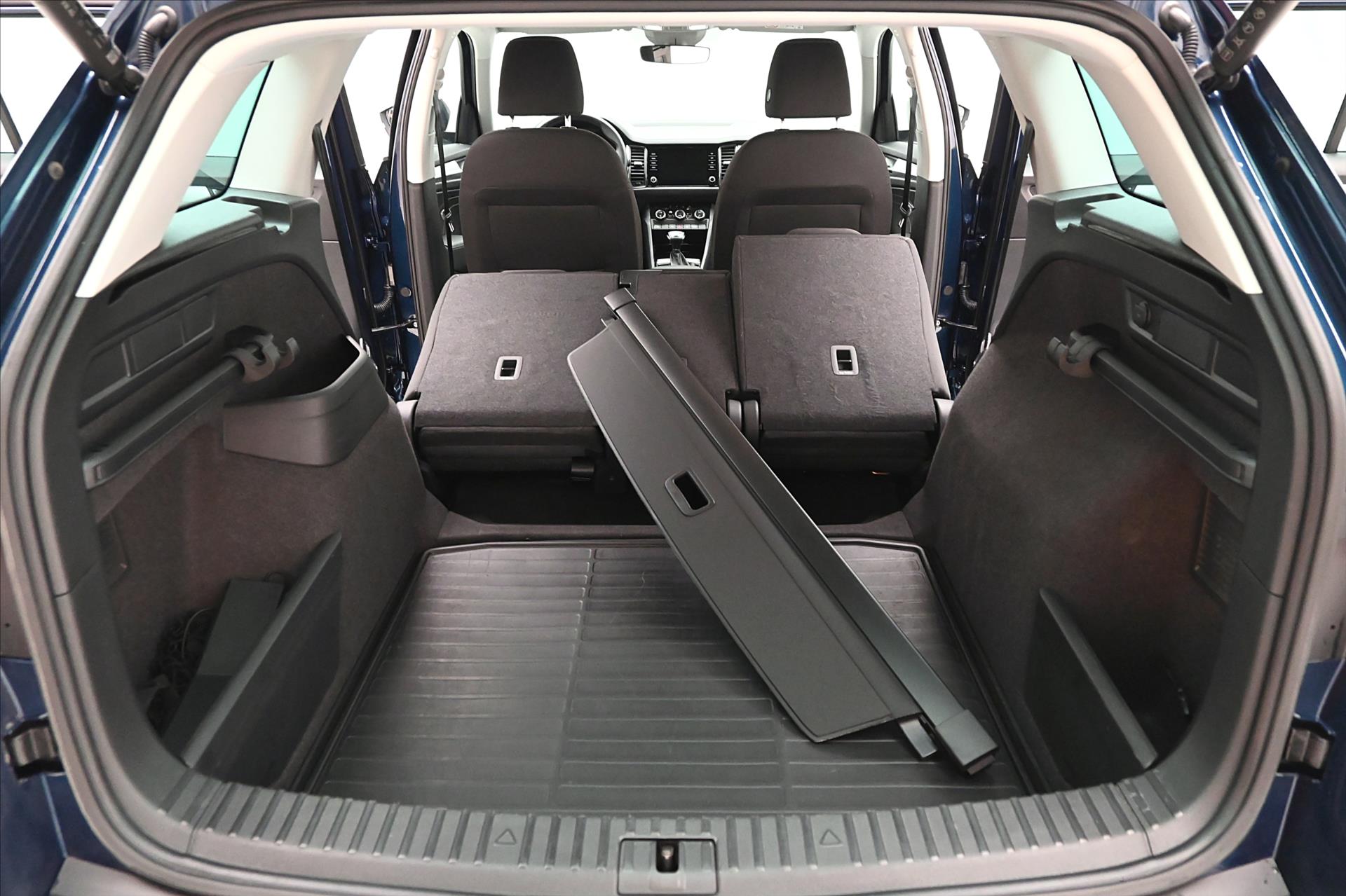 Main photo of the car Skoda Kodiaq 2.0 TDI 110kW DSG NAVIGATION Warranty up to 5 years (12)