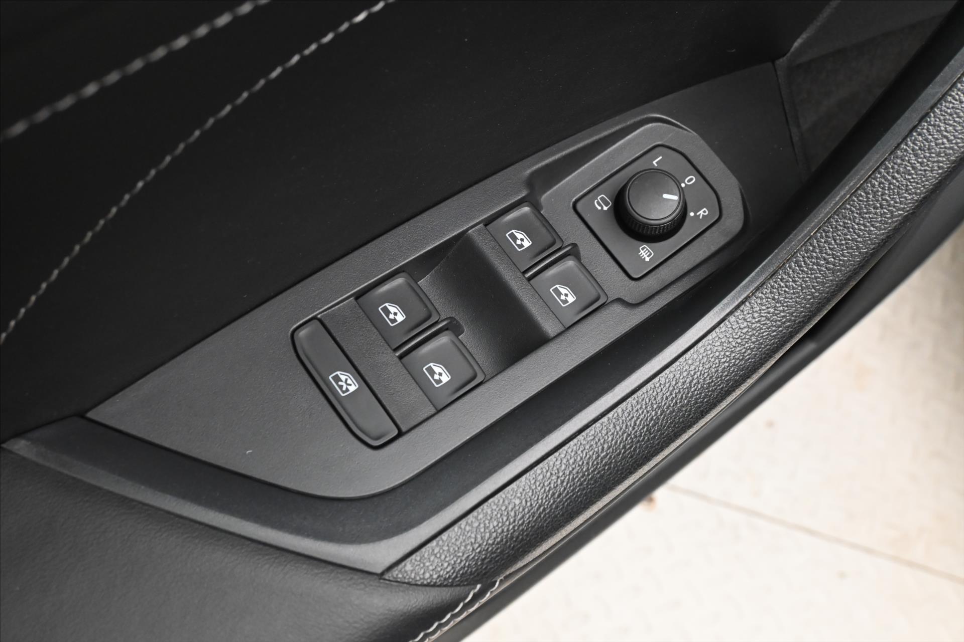 Main photo of the car Skoda Kodiaq 2.0 TDI 110kW DSG NAVIGATION Warranty up to 5 years (26)
