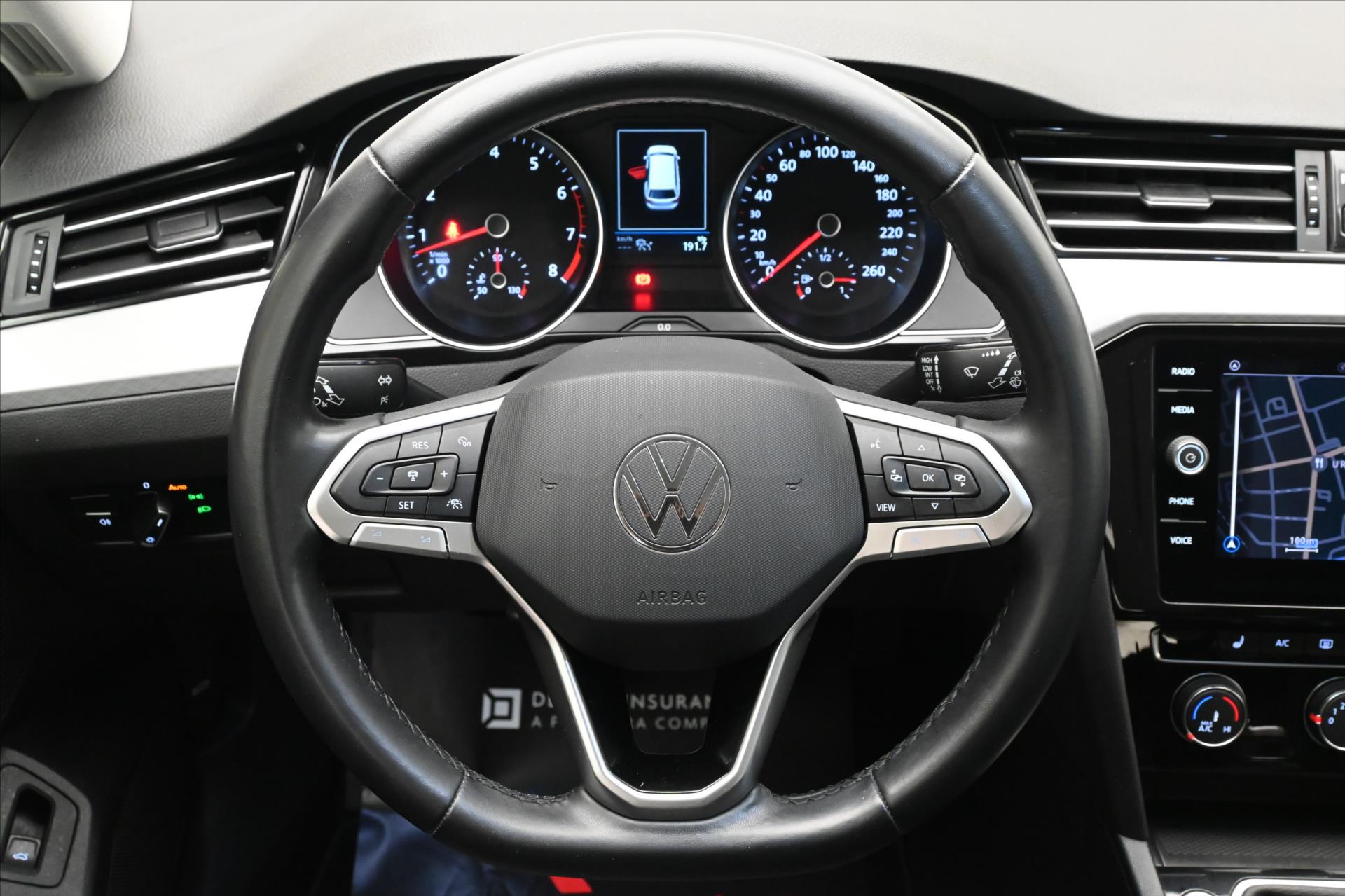 Main photo of the car Volkswagen Passat 1.5 TSI 110 kW Business Warranty up to 5 years (18)