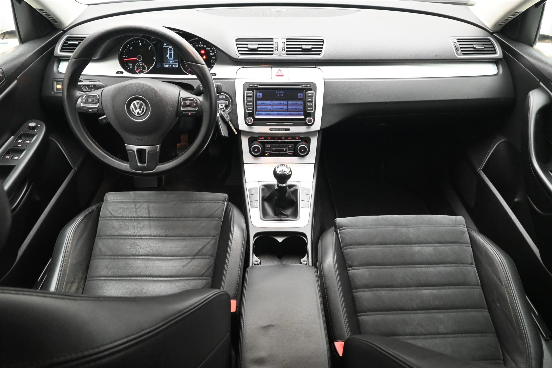 Hlavní fotografie vozu Volkswagen Passat 2,0 TDI 103kW 4x4 Manuál (15)