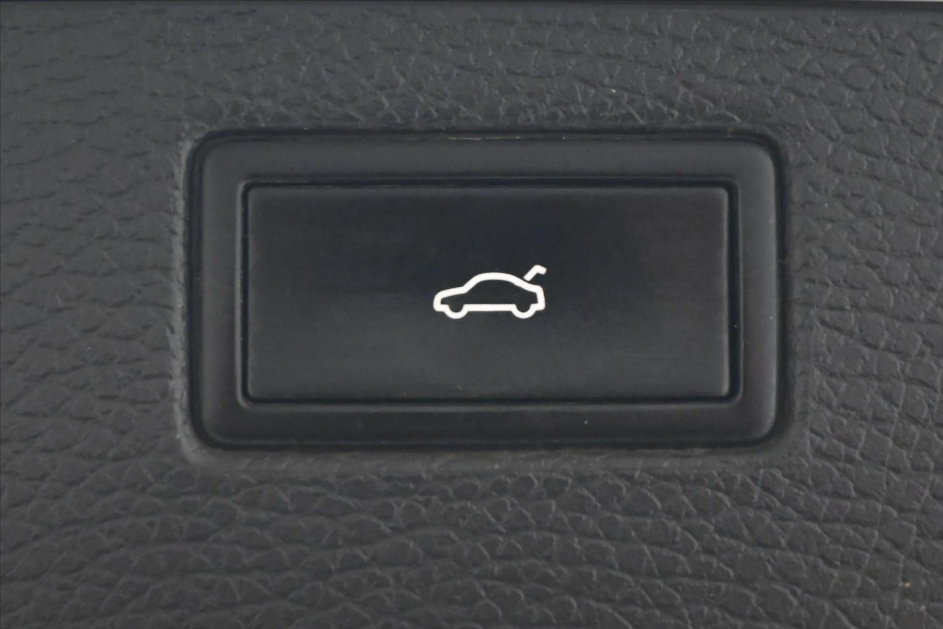 Hlavní fotografie vozu Volkswagen Passat 2,0 TDI 103kW 4x4 Manuál (25)