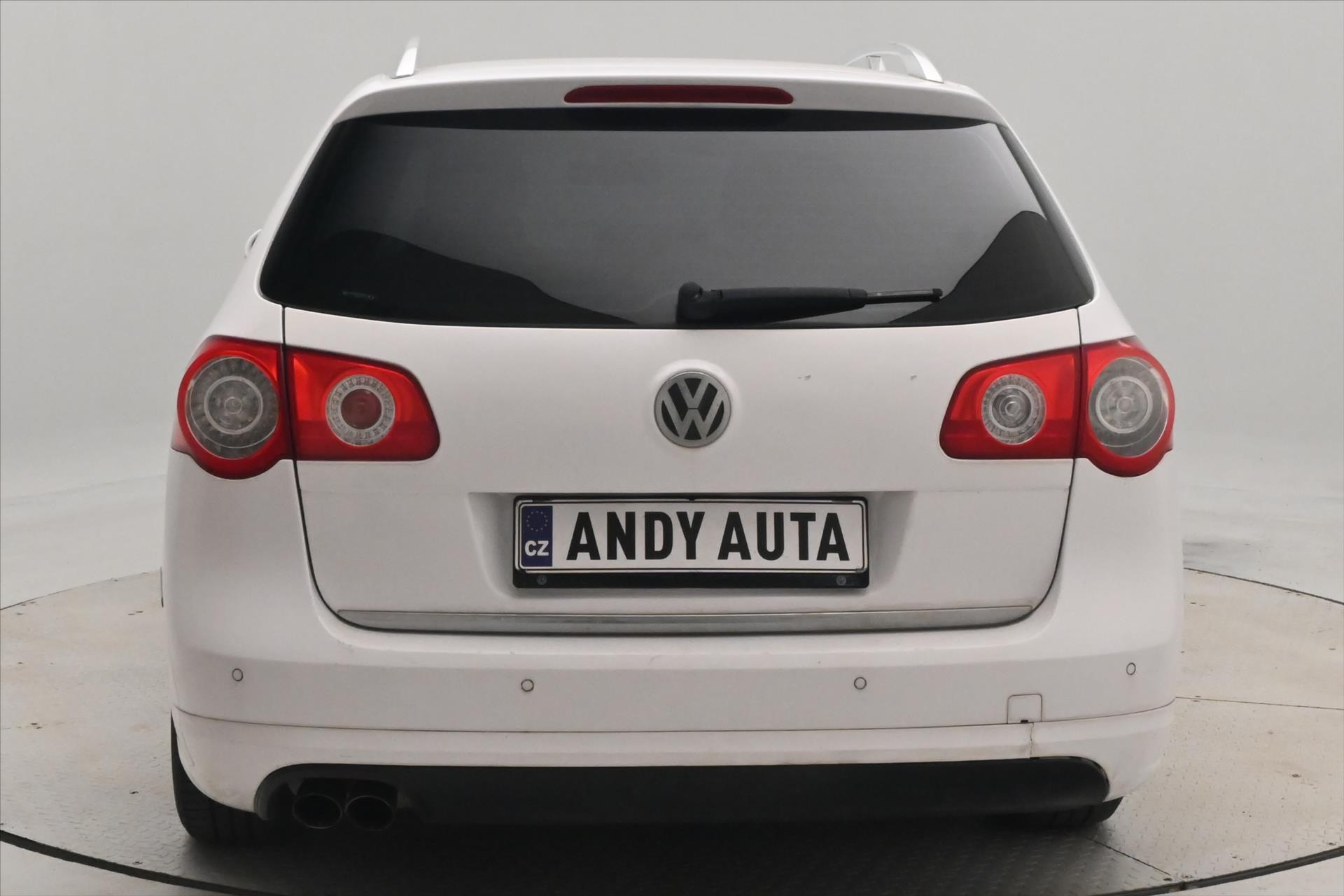 Hlavní fotografie vozu Volkswagen Passat 2,0 TDI 103kW 4x4 Manuál (6)