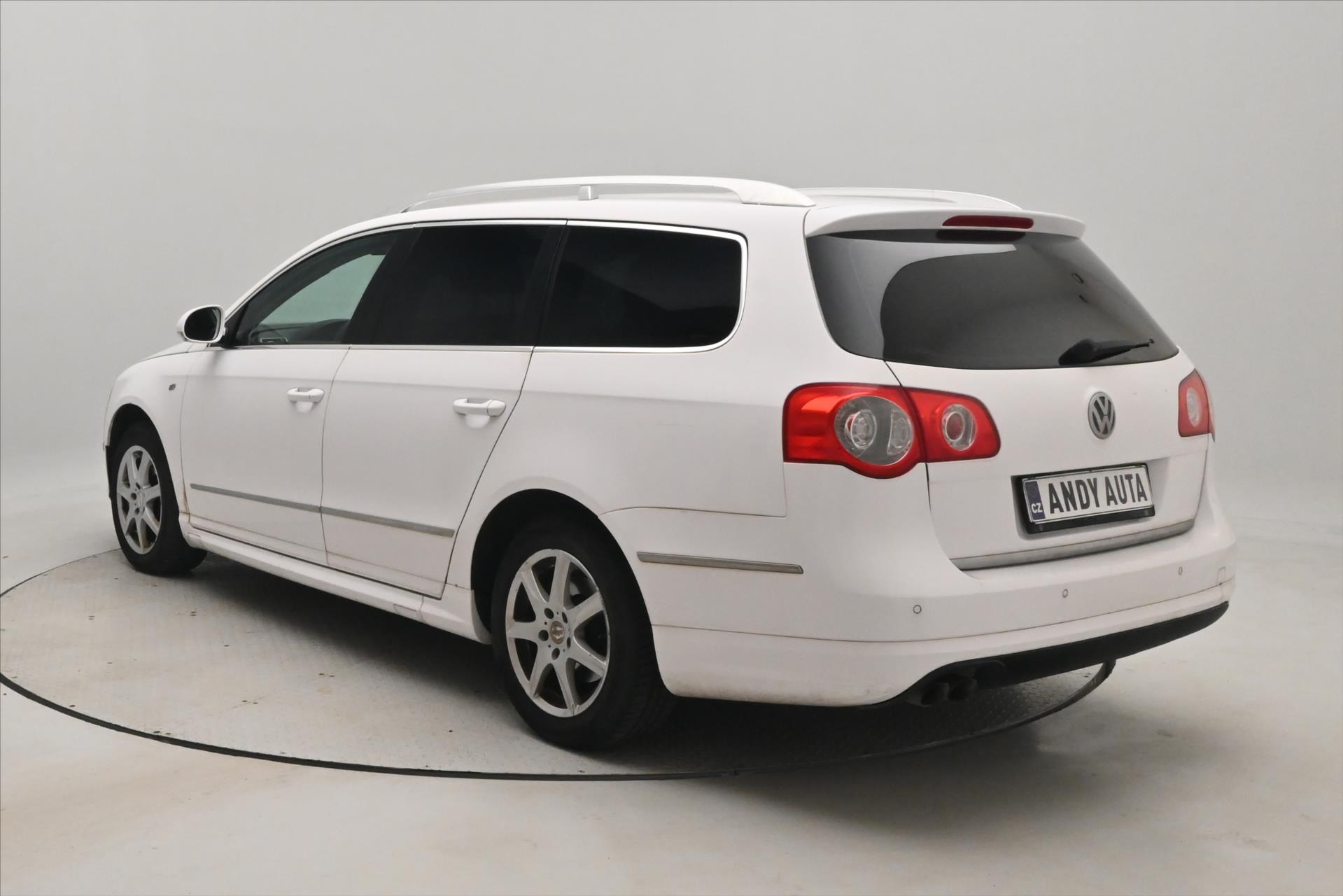 Hlavní fotografie vozu Volkswagen Passat 2,0 TDI 103kW 4x4 Manuál (7)