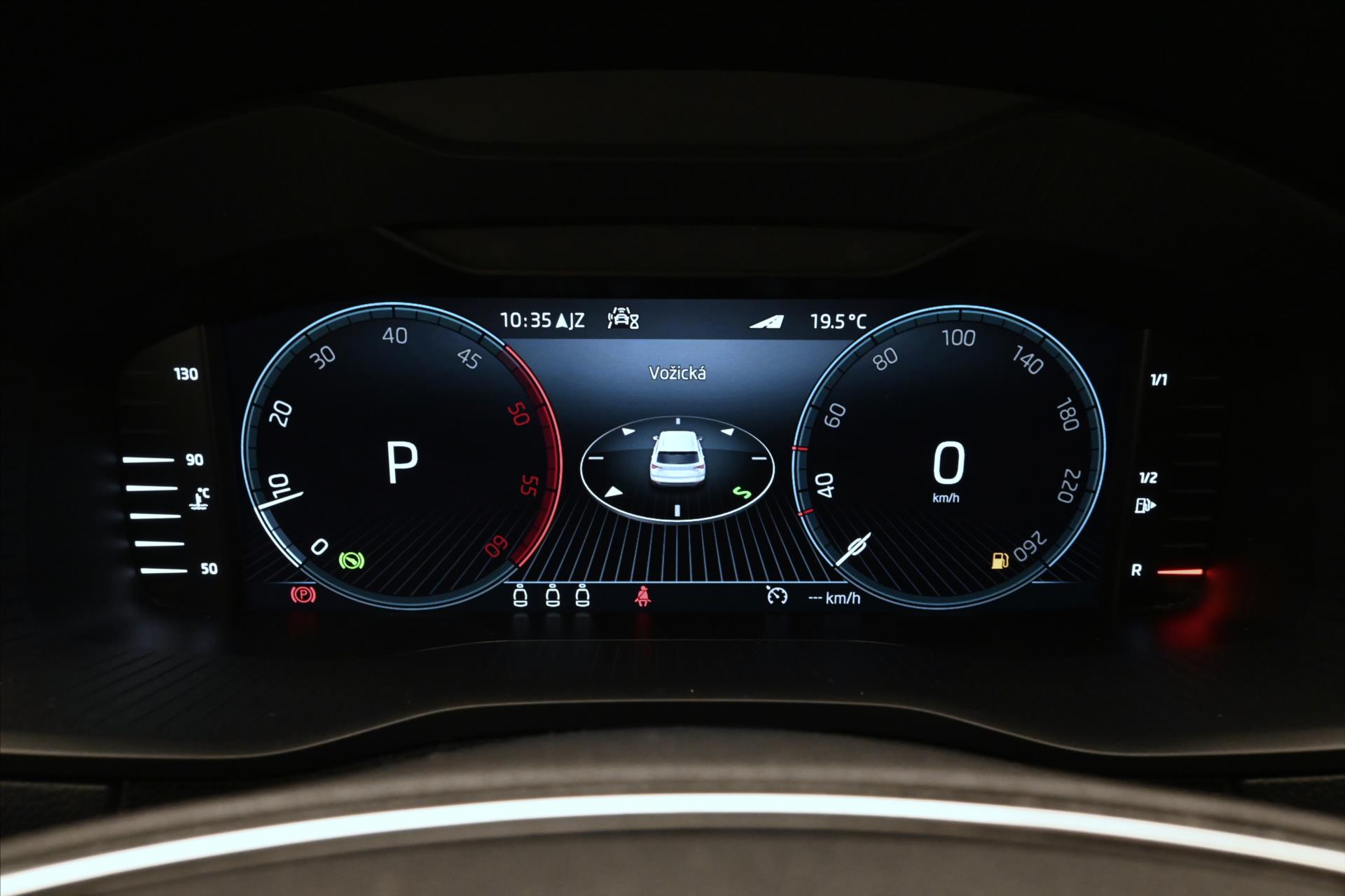 Main photo of the car Skoda Karoq 2.0 TDI 110kW DSG Style Warranty up to 5 years (16)