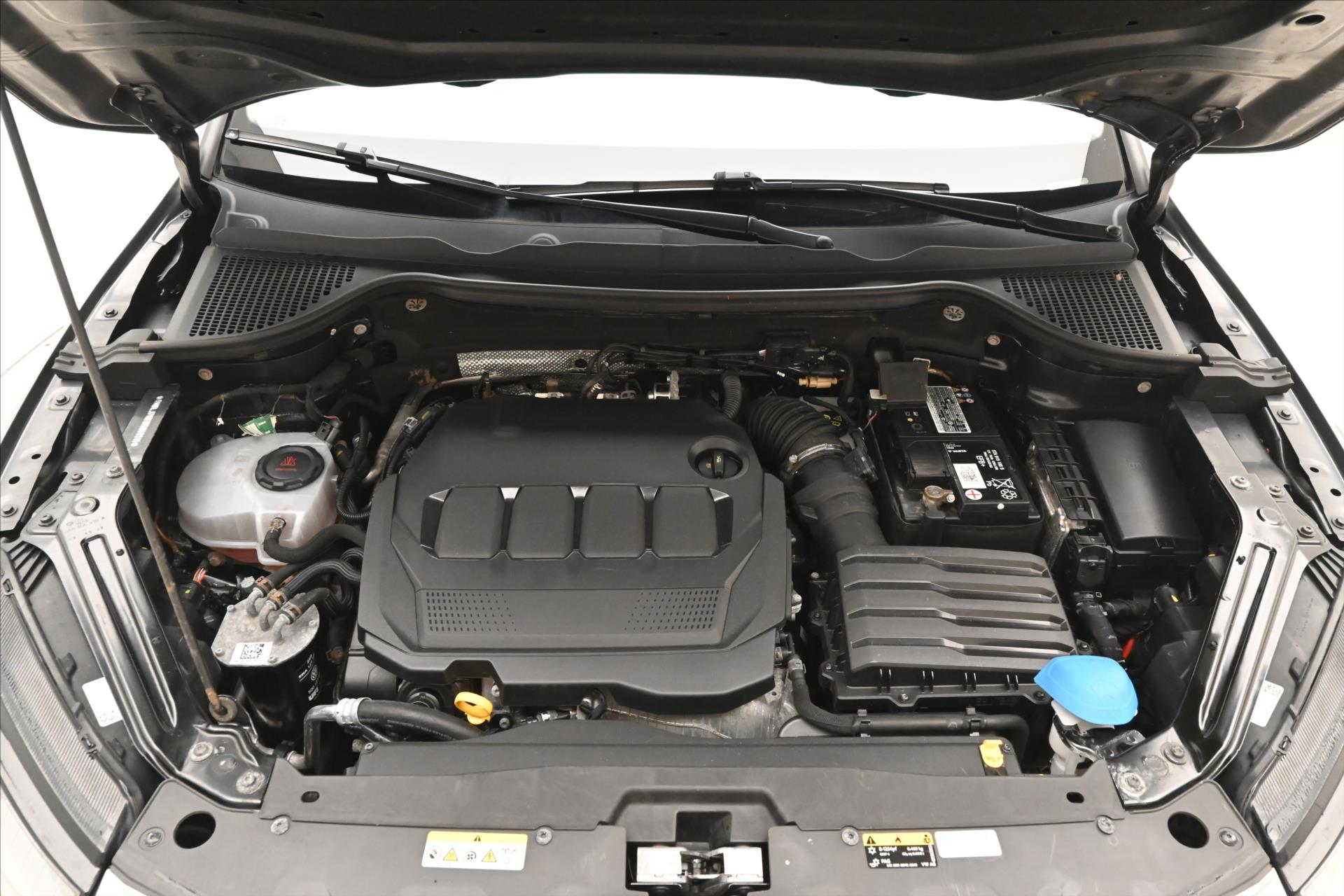 Main photo of the car Skoda Karoq 2.0 TDI 110kW DSG Style Warranty up to 5 years (9)