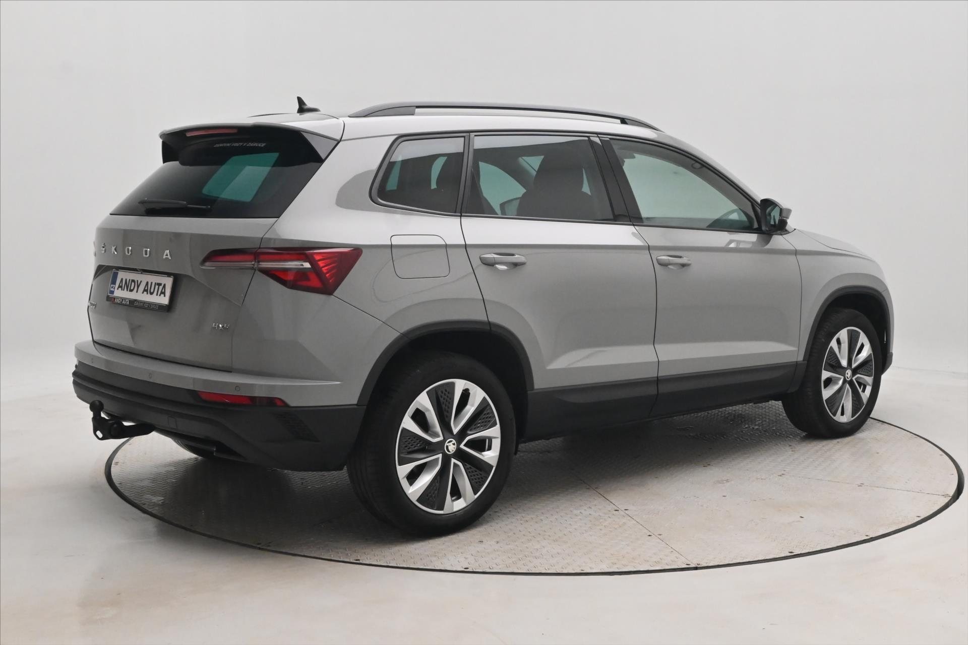Hlavní fotografie vozu Škoda Karoq 2,0 TDI 110 kW 4x4 DSG Style Záruka až 5 let (6)