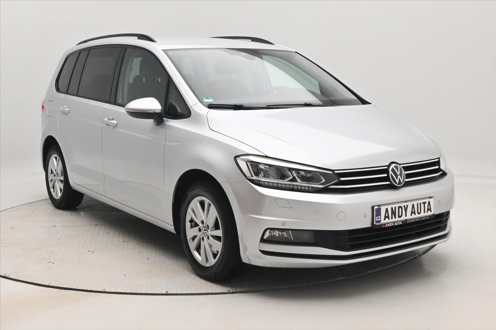 Main photo of the car Volkswagen Touran 2.0 TDI 110kW DSG Warranty up to 5 years (4)