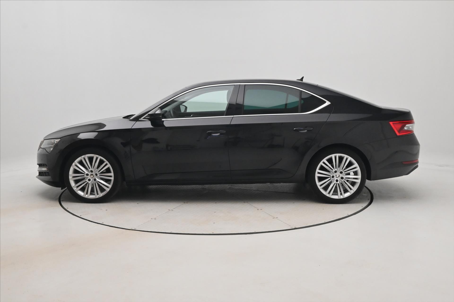 Main photo of the car Skoda Superb 2.0 TDI 110 kW Style Warranty up to 5 years (8)