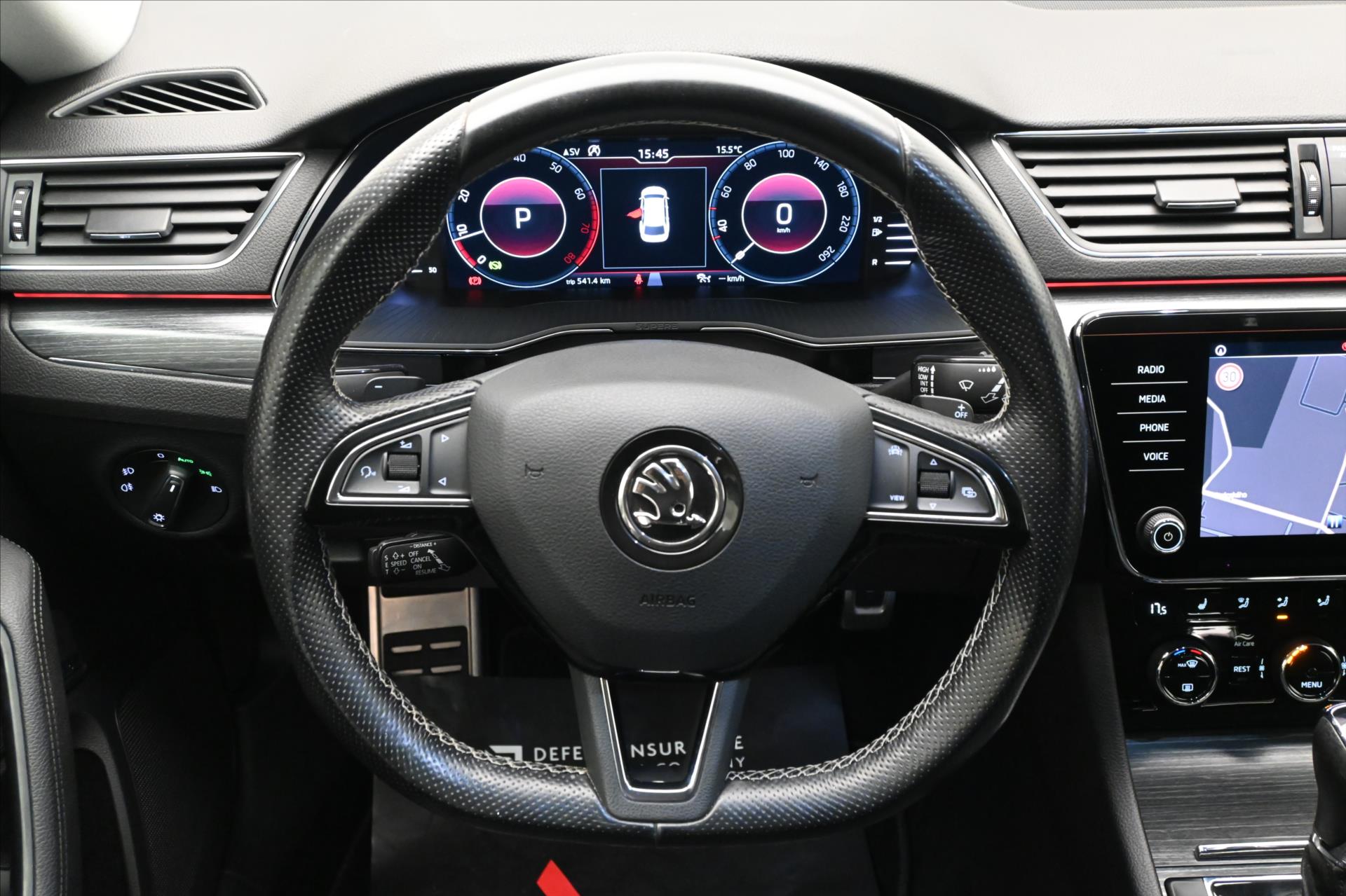 Main photo of the car Skoda Superb 2.0 TSI 140kW DSG Style Warranty up to 5 years (18)
