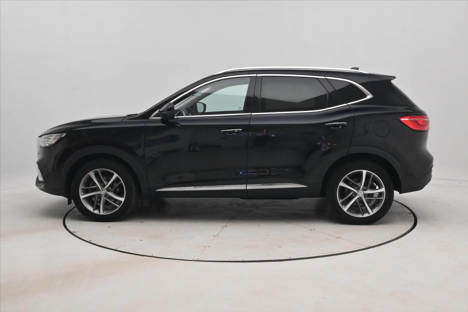 Hlavní fotografie vozu MG eHS 1,5 TGI PHEV 119kW AT Záruka až 5 let (9)