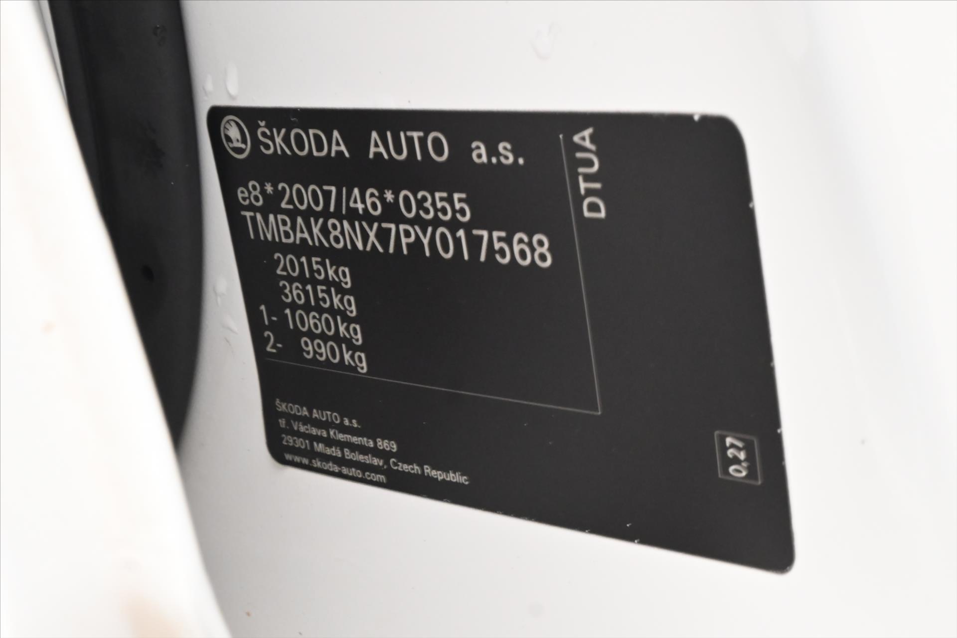 Main photo of the car Skoda Octavia 2,0 TDI RS 147kW DSG Záruka až 5 let (12)