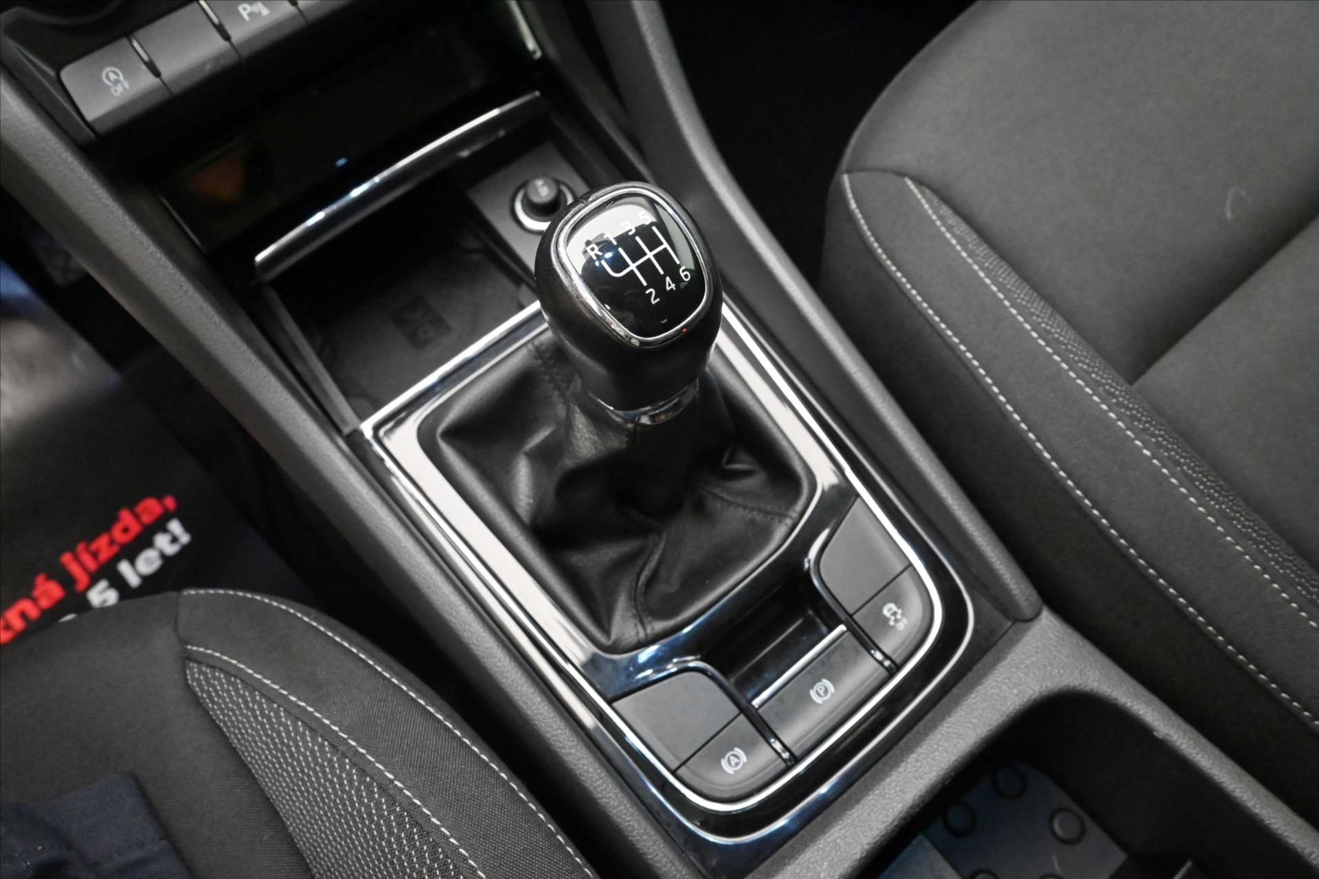 Main photo of the car Skoda Karoq 2.0 TDI 85 kW Clever Warranty up to 5 years (23)
