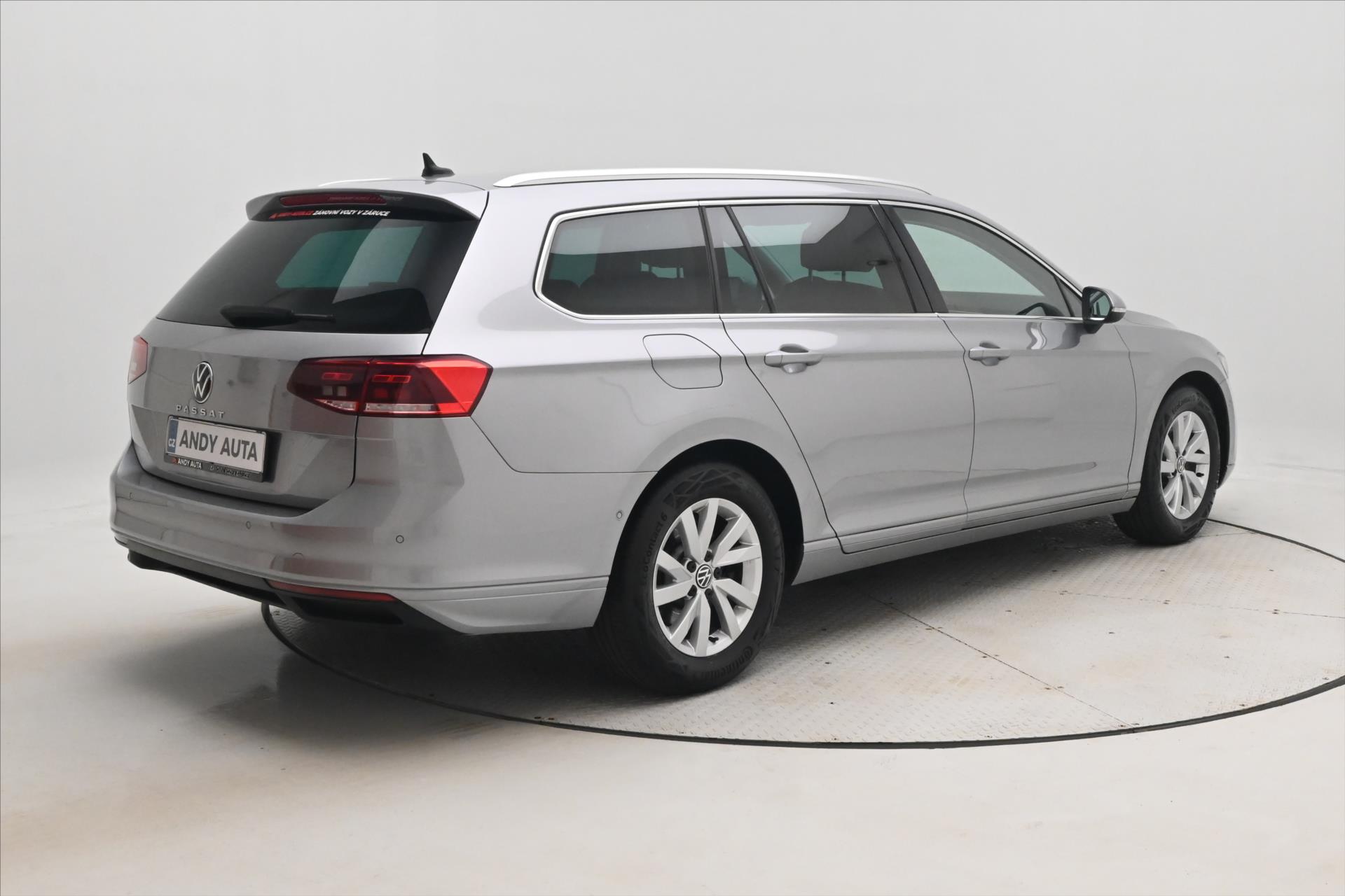 Hlavní fotografie vozu Volkswagen Passat 1,5 TSI 110 kW DSG Business Záruka až 5 let (5)