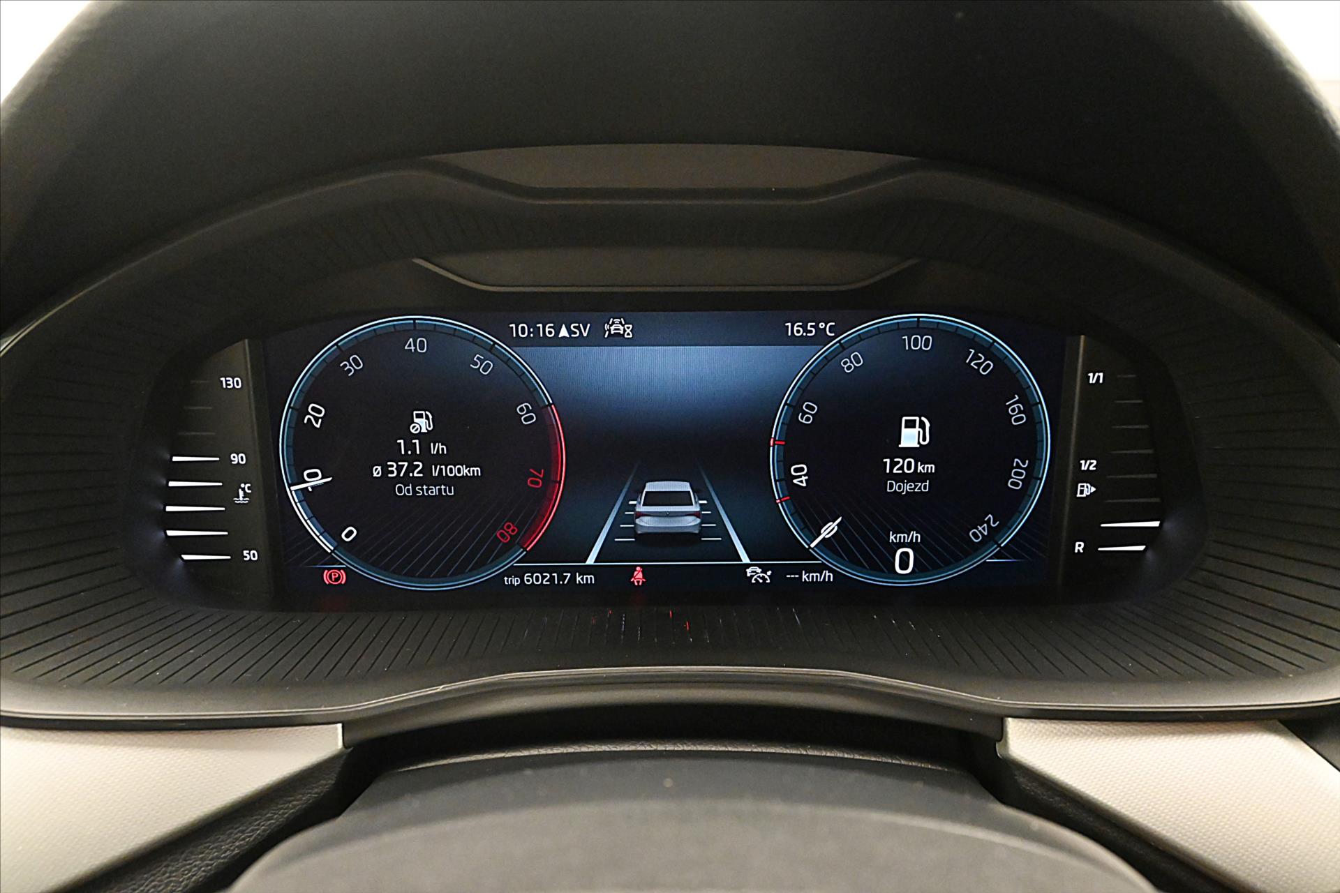 Hlavní fotografie vozu Škoda Kamiq 1,0 TSI 81 kW VIRTUAL NAVI Záruka až 5 let (17)