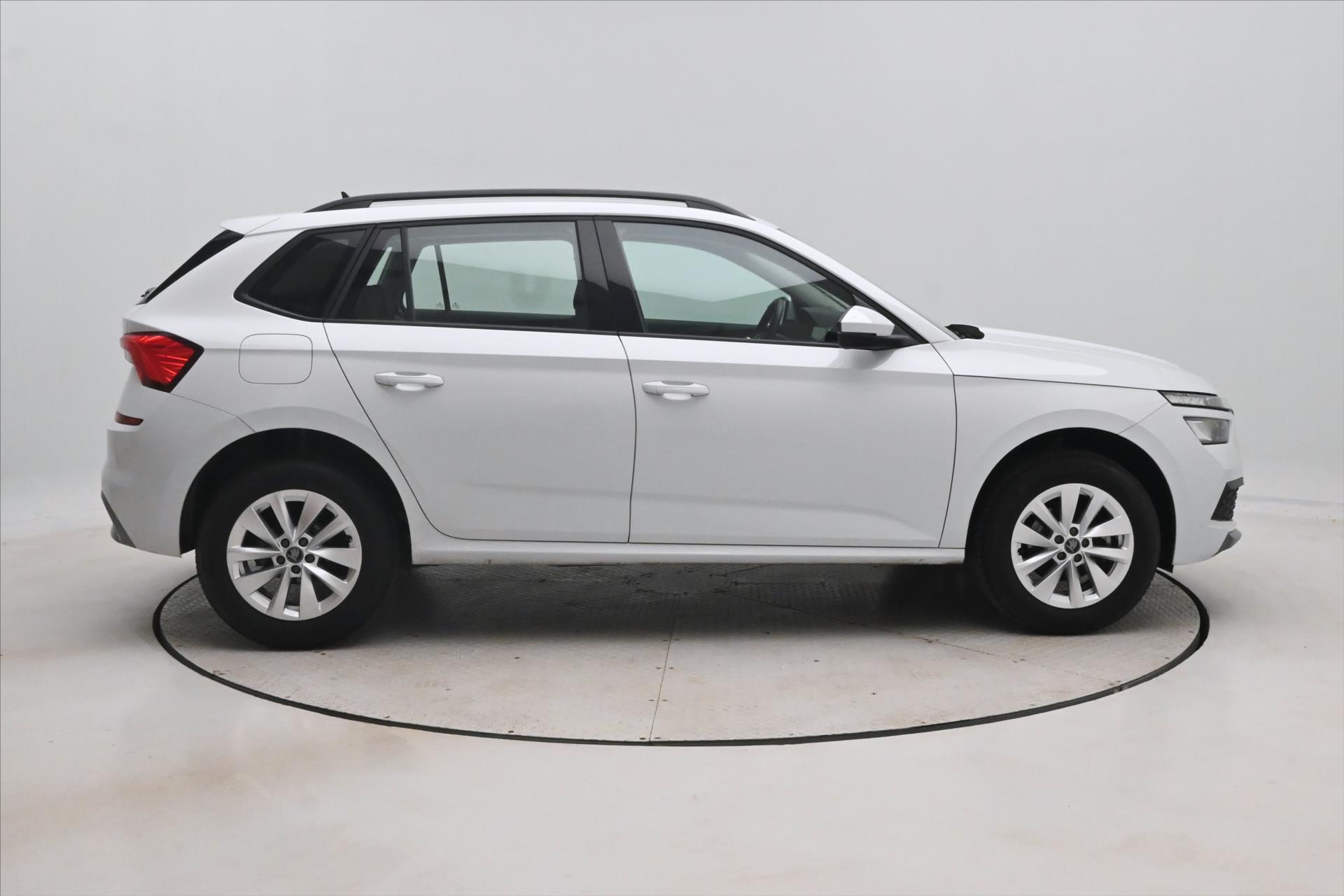 Hlavní fotografie vozu Škoda Kamiq 1,0 TSI 81 kW VIRTUAL NAVI Záruka až 5 let (5)