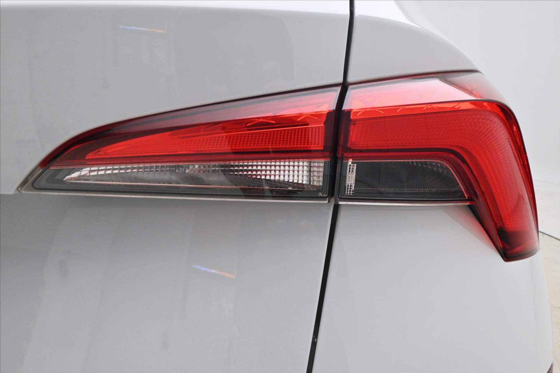 Hlavní fotografie vozu Škoda Kamiq 1,0 TSI 81kW Ambition Záruka až 5 let (29)