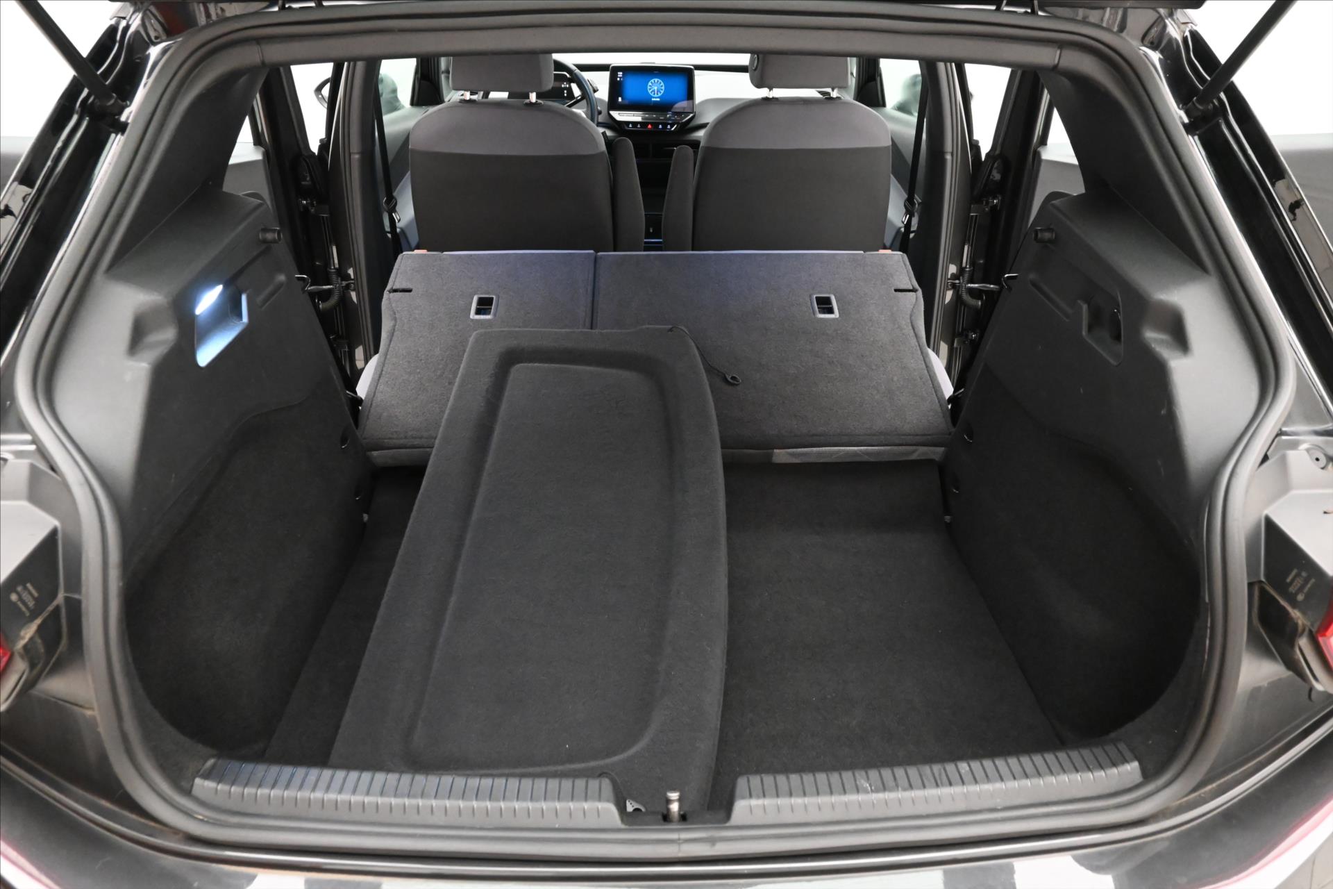 Hlavní fotografie vozu Volkswagen ID.3 Pro Performance 150 kW 58kWh SoH 85% Záruka až 3 r (12)