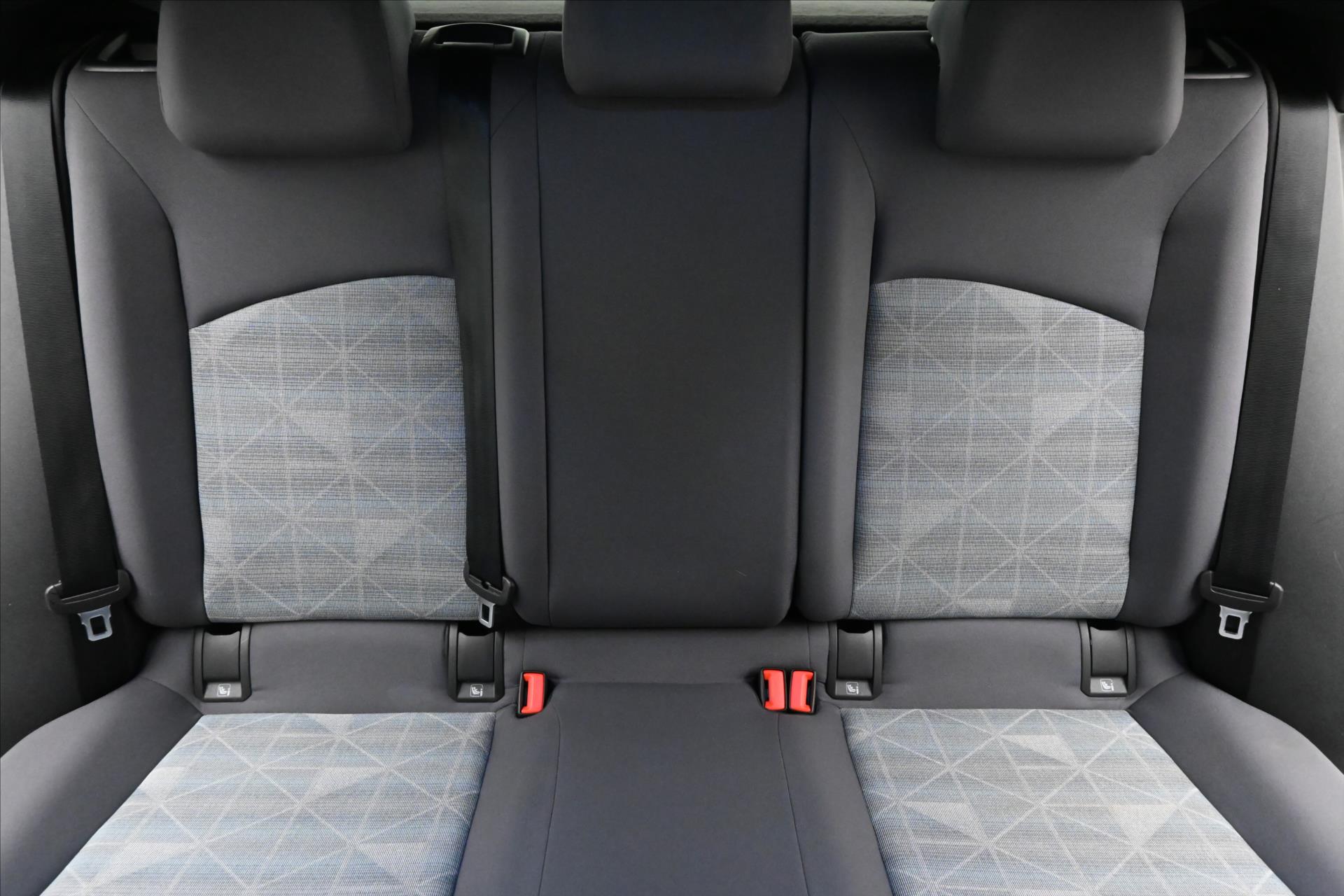 Hlavní fotografie vozu Volkswagen ID.3 Pro Performance 150 kW 58kWh SoH 85% Záruka až 3 r (27)