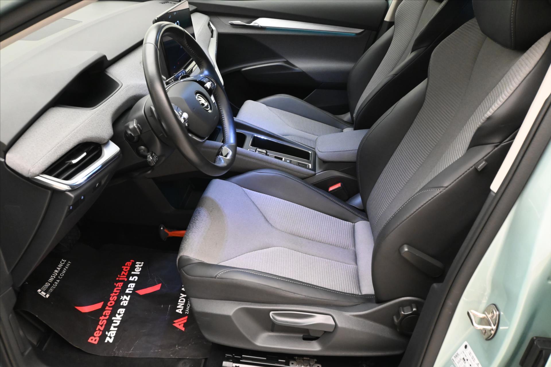 Main photo of the car Skoda Enyaq iV 60 132 kW 58kWh SoH 87% Warranty up to 3 years (13)