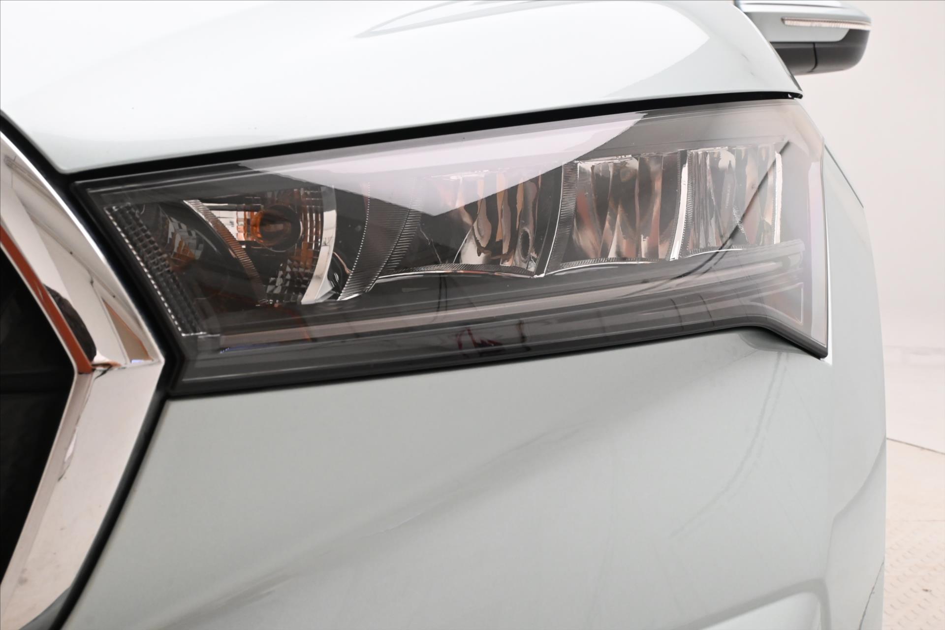 Main photo of the car Skoda Enyaq iV 60 132 kW 58kWh SoH 87% Warranty up to 3 years (29)